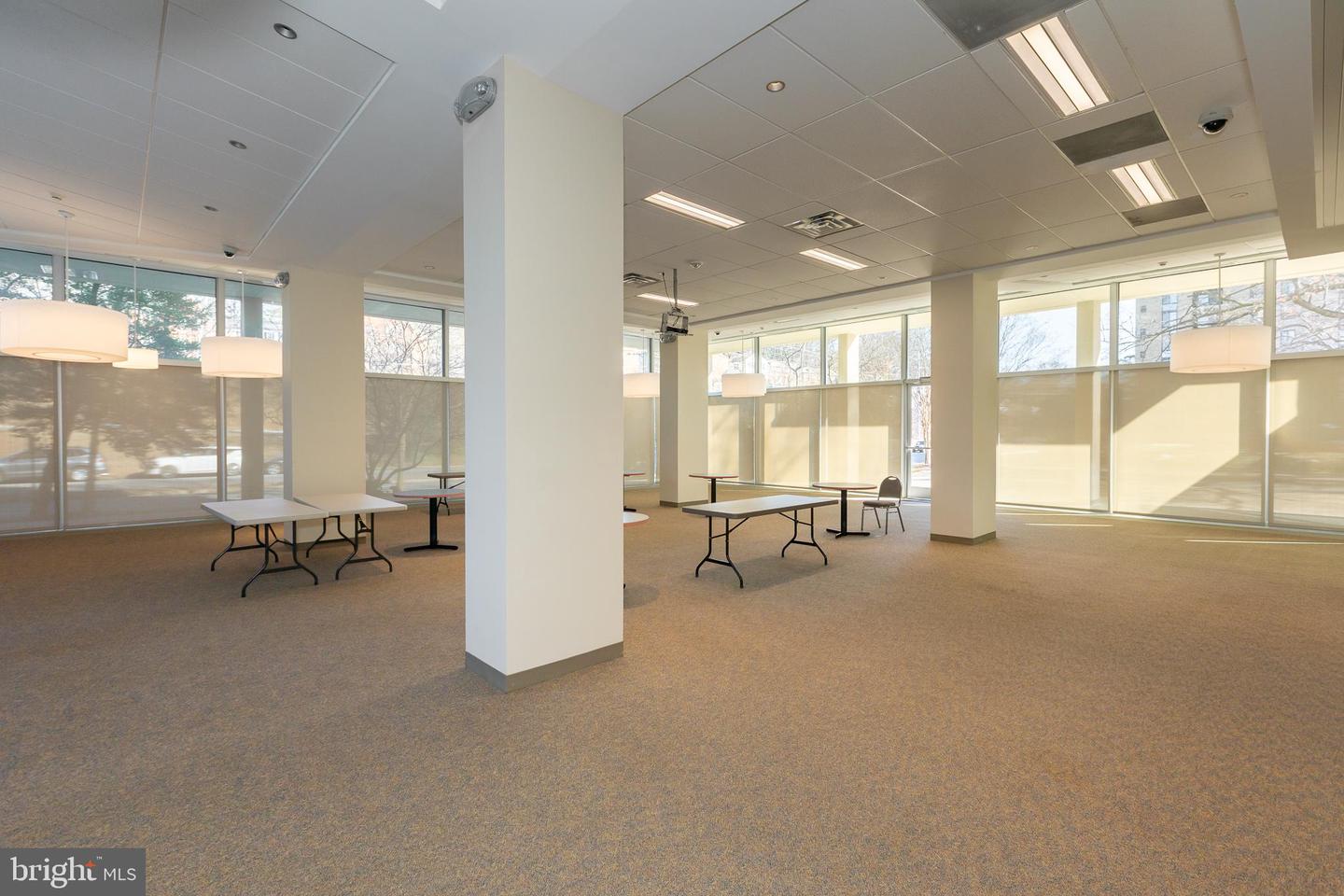 4600 S FOUR MILE RUN DR #623, ARLINGTON, Virginia 22204, ,1 BathroomBathrooms,Residential,For sale,4600 S FOUR MILE RUN DR #623,VAAR2067016 MLS # VAAR2067016