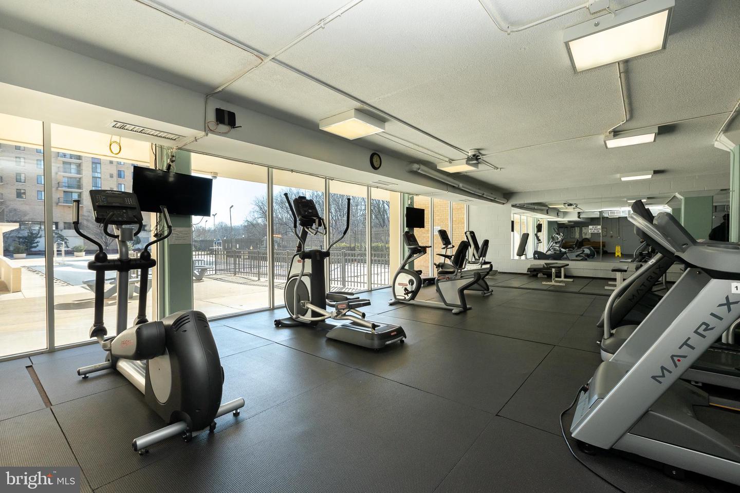 4600 S FOUR MILE RUN DR #623, ARLINGTON, Virginia 22204, ,1 BathroomBathrooms,Residential,For sale,4600 S FOUR MILE RUN DR #623,VAAR2067016 MLS # VAAR2067016