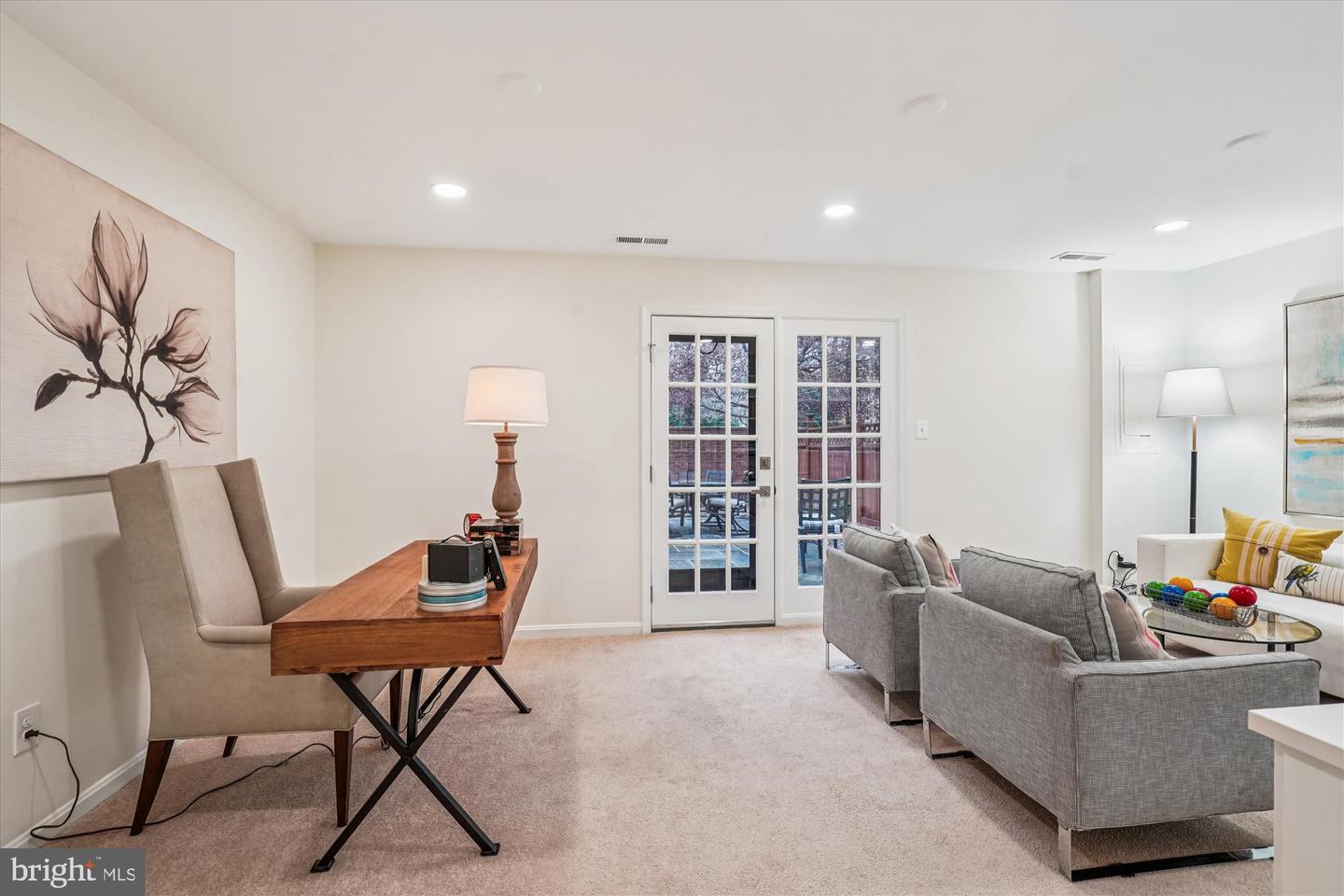 1605 DUNTERRY PL, MCLEAN, Virginia 22101, 3 Bedrooms Bedrooms, ,2 BathroomsBathrooms,Residential,For sale,1605 DUNTERRY PL,VAFX2282970 MLS # VAFX2282970