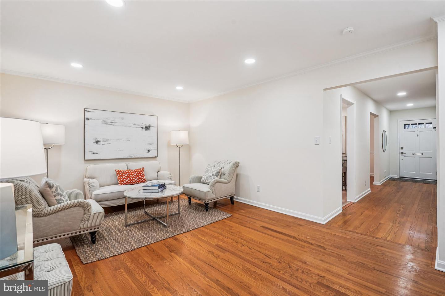 1605 DUNTERRY PL, MCLEAN, Virginia 22101, 3 Bedrooms Bedrooms, ,2 BathroomsBathrooms,Residential,For sale,1605 DUNTERRY PL,VAFX2282970 MLS # VAFX2282970