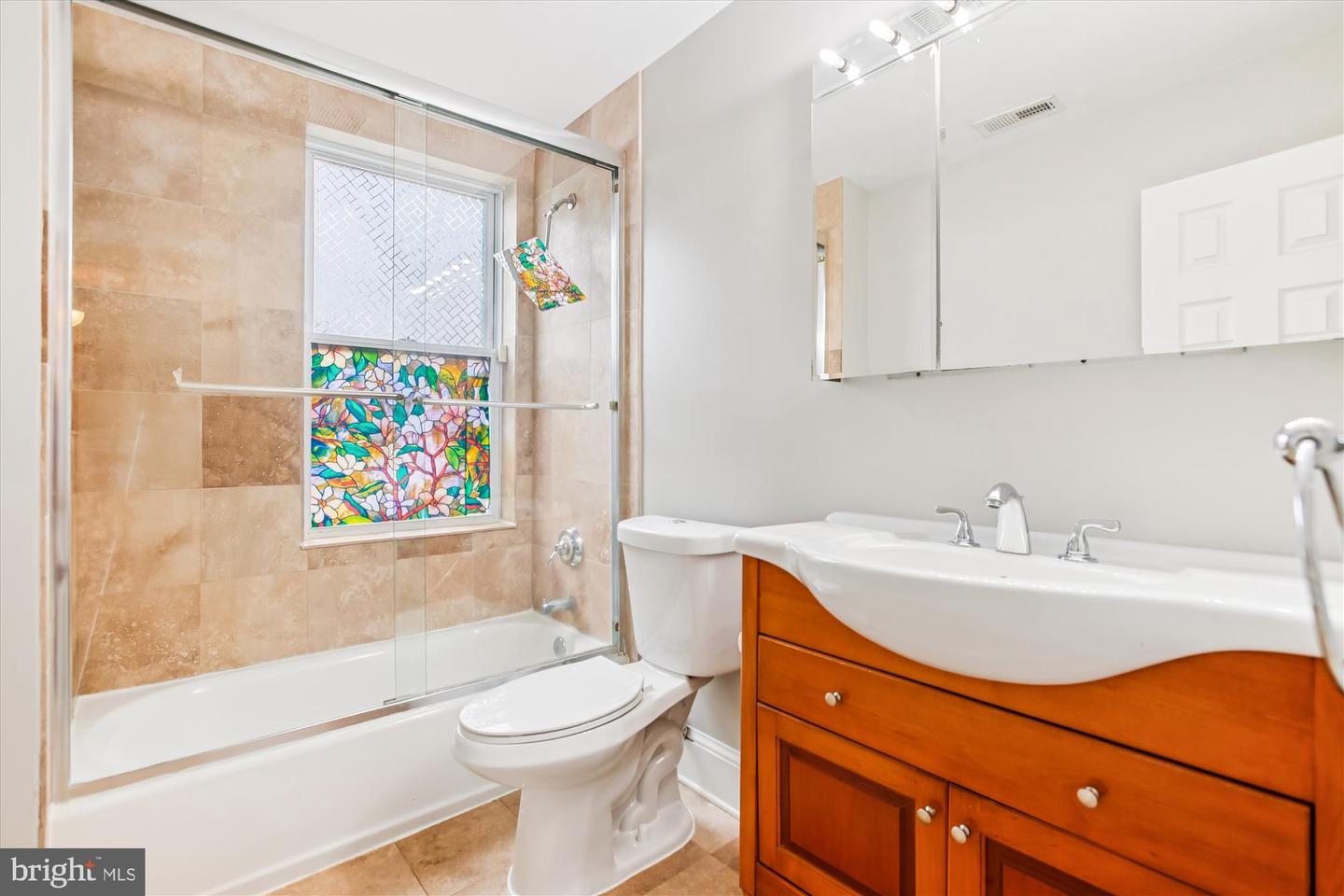 1610 4TH ST NW, WASHINGTON, District Of Columbia 20001, 3 Bedrooms Bedrooms, ,2 BathroomsBathrooms,Residential,For sale,1610 4TH ST NW,DCDC2235498 MLS # DCDC2235498