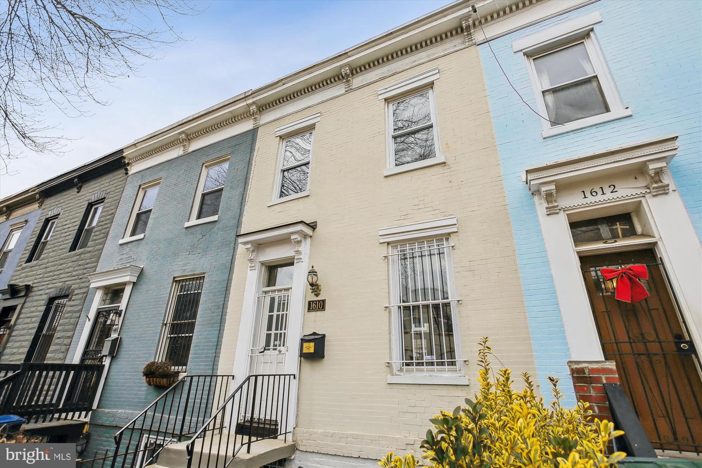 1610 4TH ST NW, WASHINGTON, District Of Columbia 20001, 3 Bedrooms Bedrooms, ,2 BathroomsBathrooms,Residential,For sale,1610 4TH ST NW,DCDC2235498 MLS # DCDC2235498