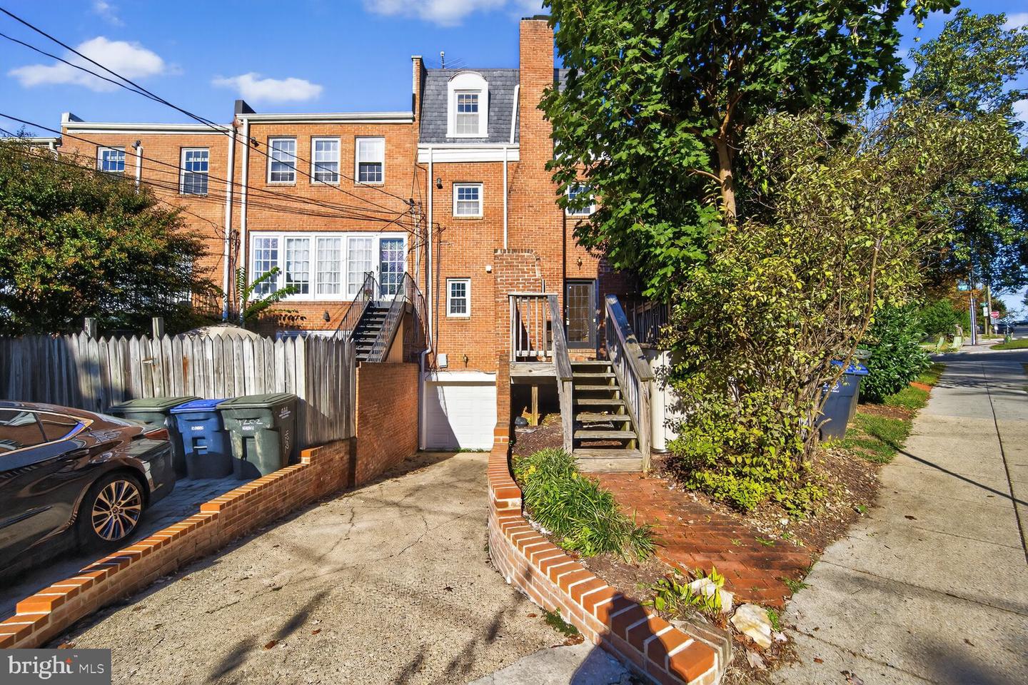 4200 RIVER ROAD NW, WASHINGTON, District Of Columbia 20016, 5 Bedrooms Bedrooms, 12 Rooms Rooms,4 BathroomsBathrooms,Residential,For sale,4200 RIVER ROAD NW,DCDC2235580 MLS # DCDC2235580