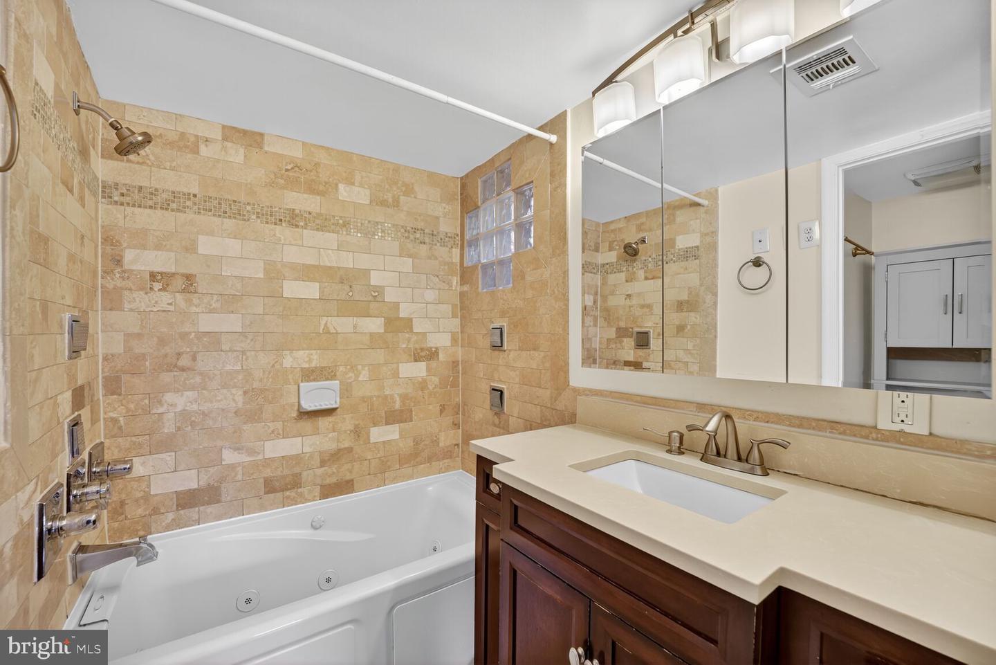 4200 RIVER ROAD NW, WASHINGTON, District Of Columbia 20016, 5 Bedrooms Bedrooms, 12 Rooms Rooms,4 BathroomsBathrooms,Residential,For sale,4200 RIVER ROAD NW,DCDC2235580 MLS # DCDC2235580