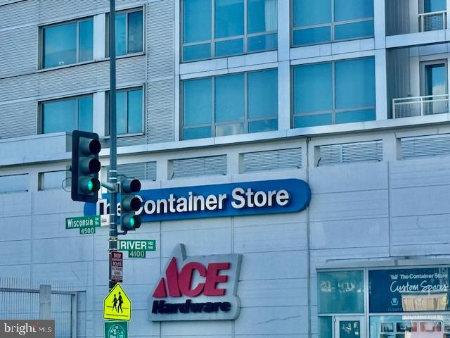 4200 RIVER ROAD NW, WASHINGTON, District Of Columbia 20016, 5 Bedrooms Bedrooms, 12 Rooms Rooms,4 BathroomsBathrooms,Residential,For sale,4200 RIVER ROAD NW,DCDC2235580 MLS # DCDC2235580