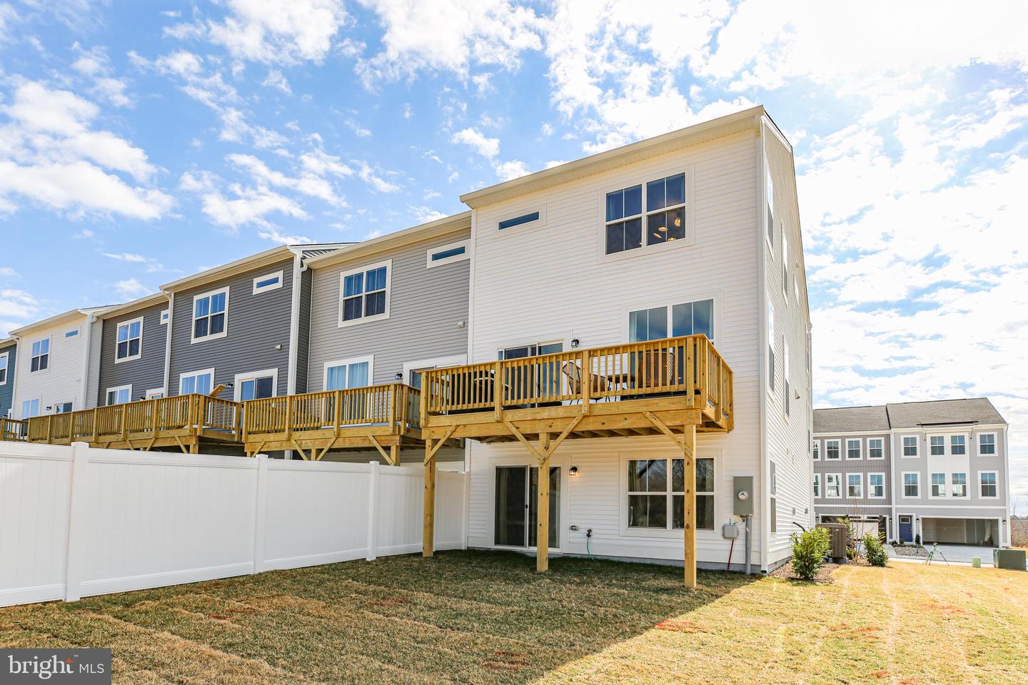 7726 HARLOW CIR, SPOTSYLVANIA, Virginia 22551, 3 Bedrooms Bedrooms, ,2 BathroomsBathrooms,Residential,For sale,7726 HARLOW CIR,VASP2038230 MLS # VASP2038230