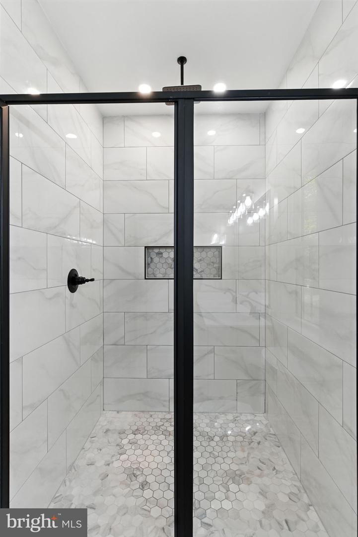 315 ERIN LN, MINERAL, Virginia 23117, 4 Bedrooms Bedrooms, 12 Rooms Rooms,3 BathroomsBathrooms,Residential,For sale,315 ERIN LN,VALA2009064 MLS # VALA2009064