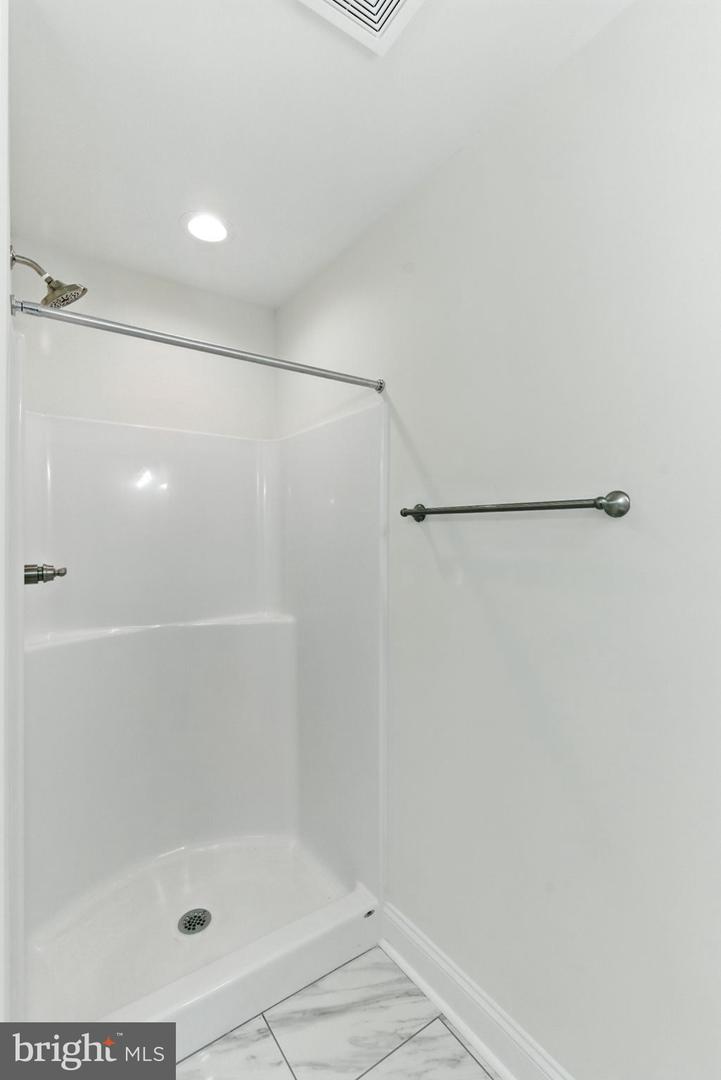 315 ERIN LN, MINERAL, Virginia 23117, 4 Bedrooms Bedrooms, 12 Rooms Rooms,3 BathroomsBathrooms,Residential,For sale,315 ERIN LN,VALA2009064 MLS # VALA2009064