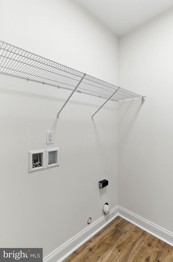 315 ERIN LN, MINERAL, Virginia 23117, 4 Bedrooms Bedrooms, 12 Rooms Rooms,3 BathroomsBathrooms,Residential,For sale,315 ERIN LN,VALA2009064 MLS # VALA2009064