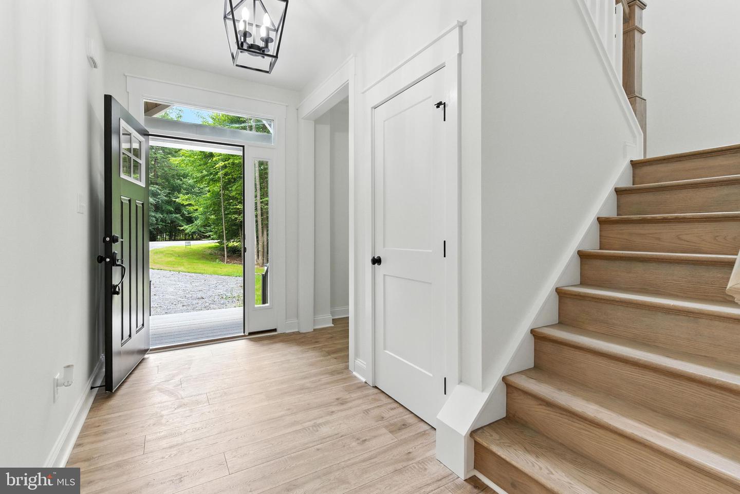 315 ERIN LN, MINERAL, Virginia 23117, 4 Bedrooms Bedrooms, 12 Rooms Rooms,3 BathroomsBathrooms,Residential,For sale,315 ERIN LN,VALA2009064 MLS # VALA2009064