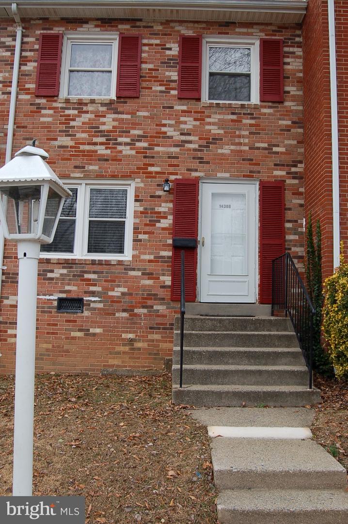 14388 FONTAINE CT, WOODBRIDGE, Virginia 22193, 3 Bedrooms Bedrooms, ,1 BathroomBathrooms,Residential,For sale,14388 FONTAINE CT,VAPW2109468 MLS # VAPW2109468