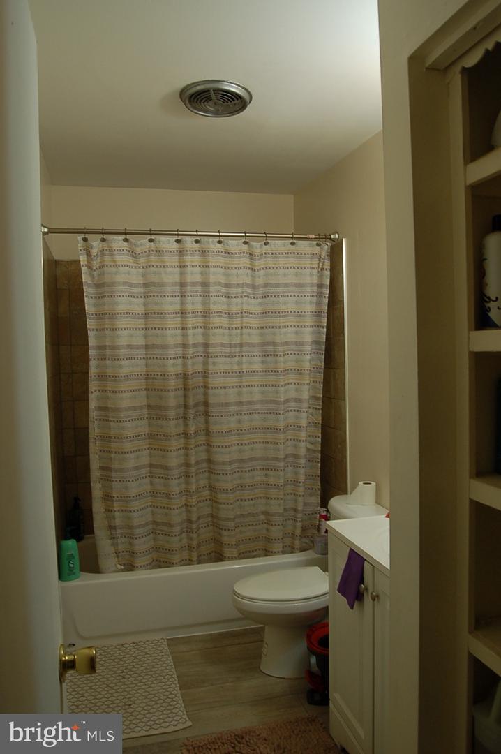 14388 FONTAINE CT, WOODBRIDGE, Virginia 22193, 3 Bedrooms Bedrooms, ,1 BathroomBathrooms,Residential,For sale,14388 FONTAINE CT,VAPW2109468 MLS # VAPW2109468