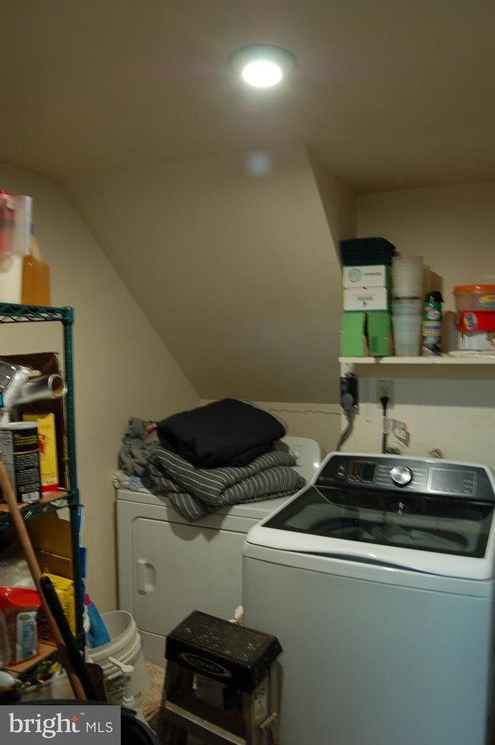 14388 FONTAINE CT, WOODBRIDGE, Virginia 22193, 3 Bedrooms Bedrooms, ,1 BathroomBathrooms,Residential,For sale,14388 FONTAINE CT,VAPW2109468 MLS # VAPW2109468