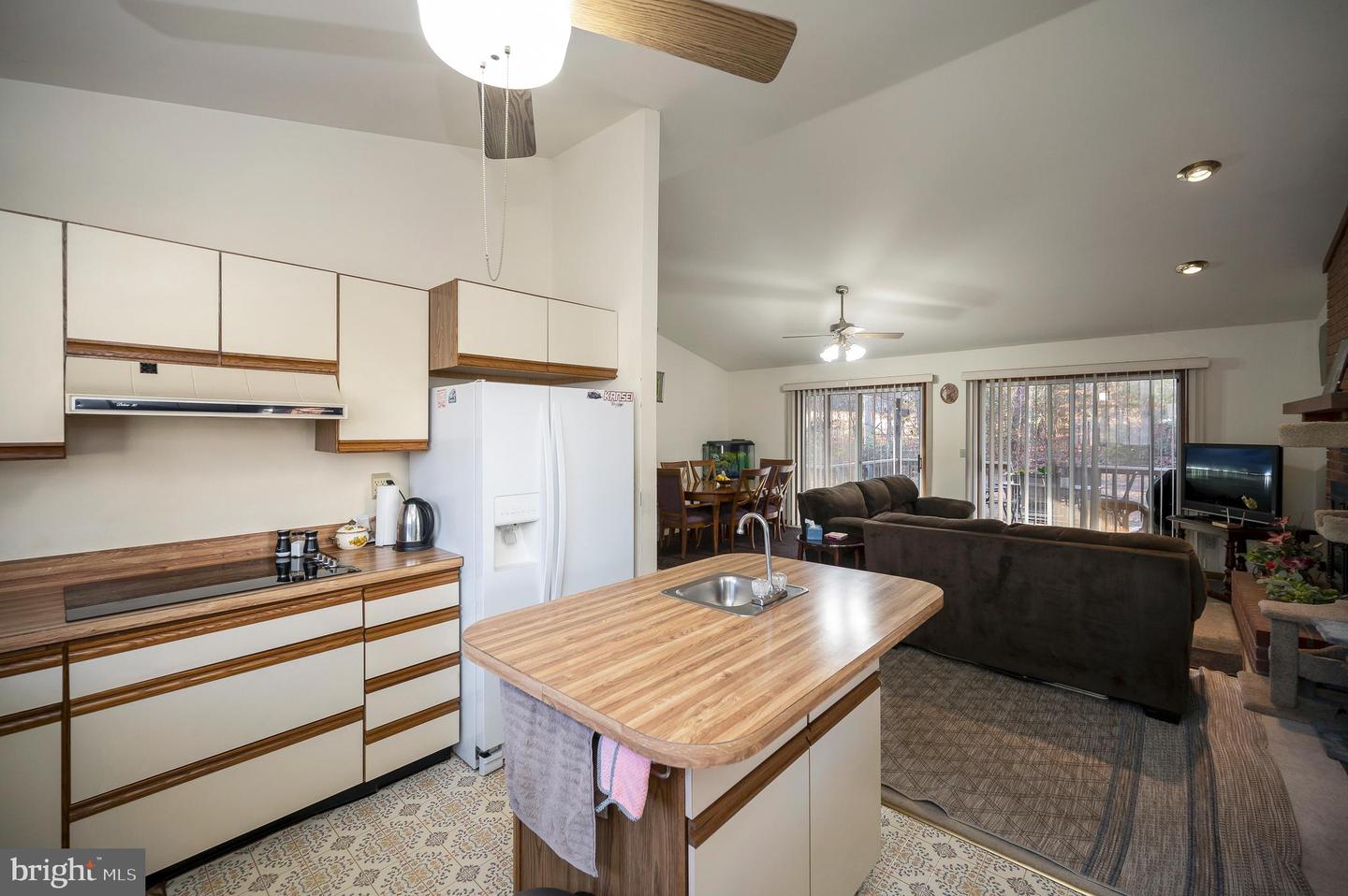 111 BIRCHSIDE CIR, LOCUST GROVE, Virginia 22508, 3 Bedrooms Bedrooms, 6 Rooms Rooms,3 BathroomsBathrooms,Residential,For sale,111 BIRCHSIDE CIR,VAOR2013004 MLS # VAOR2013004