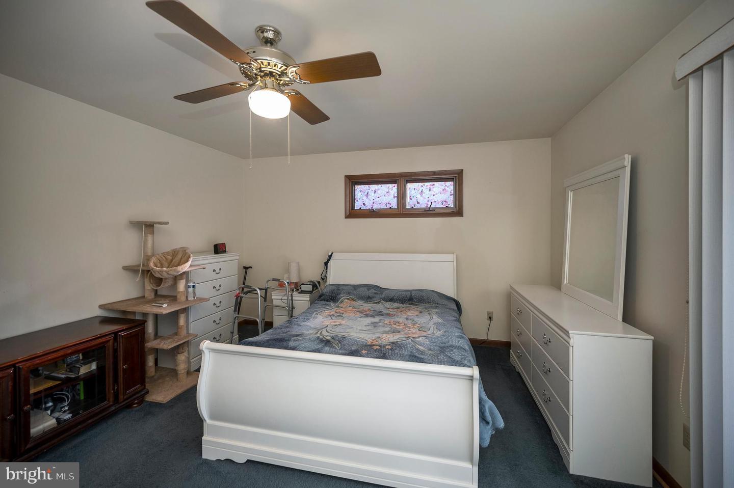 111 BIRCHSIDE CIR, LOCUST GROVE, Virginia 22508, 3 Bedrooms Bedrooms, 6 Rooms Rooms,3 BathroomsBathrooms,Residential,For sale,111 BIRCHSIDE CIR,VAOR2013004 MLS # VAOR2013004