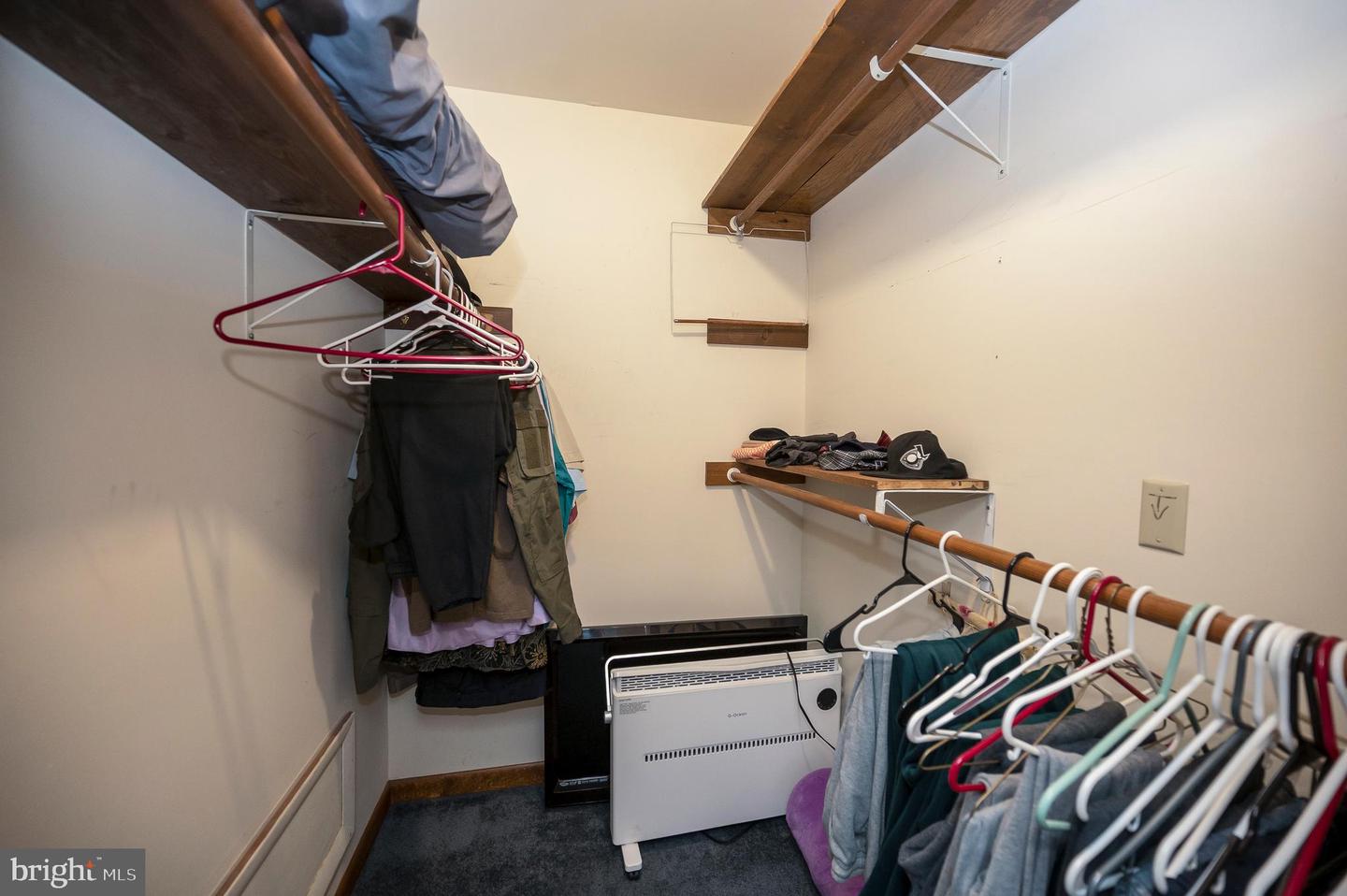 111 BIRCHSIDE CIR, LOCUST GROVE, Virginia 22508, 3 Bedrooms Bedrooms, 6 Rooms Rooms,3 BathroomsBathrooms,Residential,For sale,111 BIRCHSIDE CIR,VAOR2013004 MLS # VAOR2013004