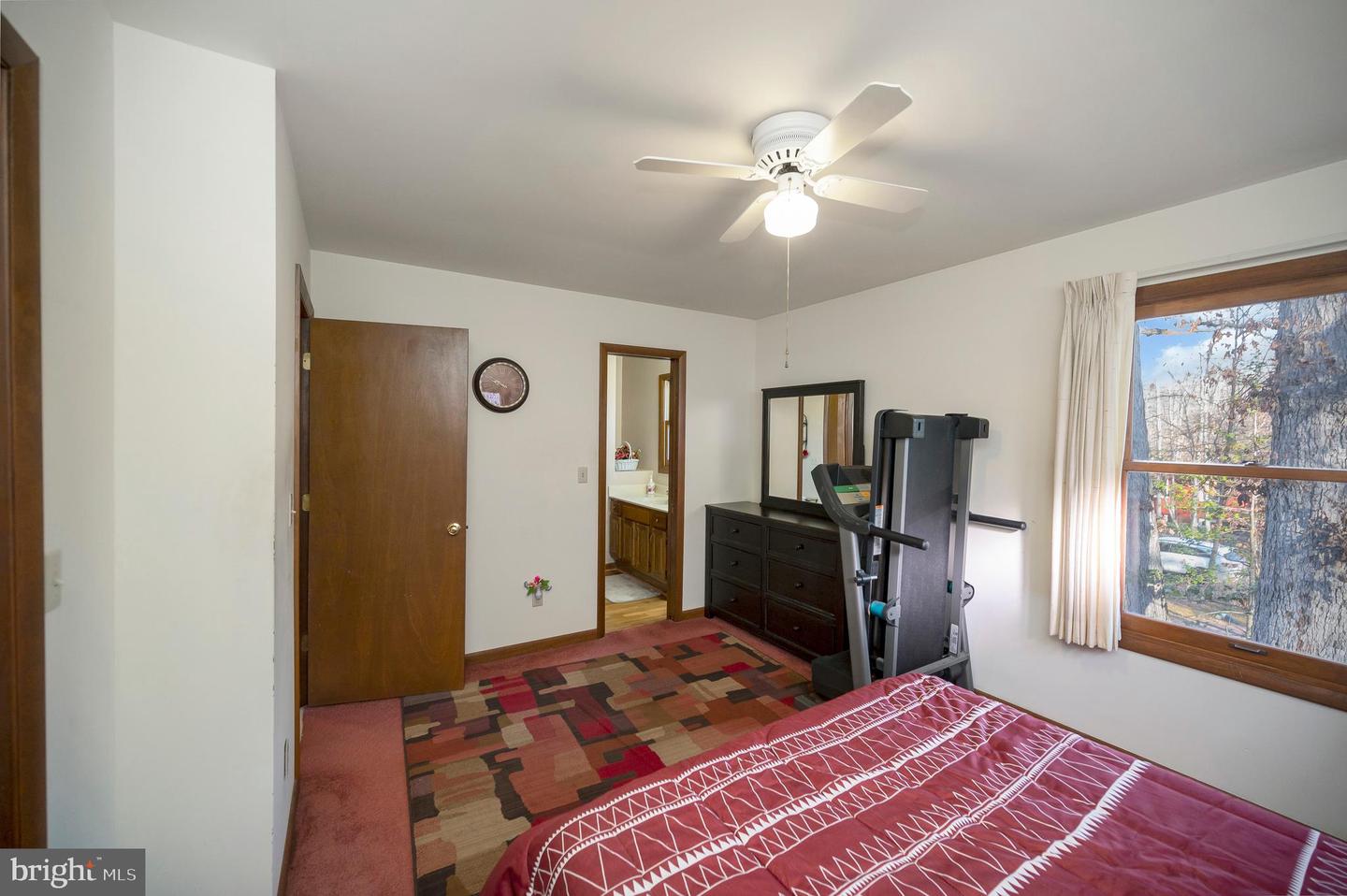 111 BIRCHSIDE CIR, LOCUST GROVE, Virginia 22508, 3 Bedrooms Bedrooms, 6 Rooms Rooms,3 BathroomsBathrooms,Residential,For sale,111 BIRCHSIDE CIR,VAOR2013004 MLS # VAOR2013004