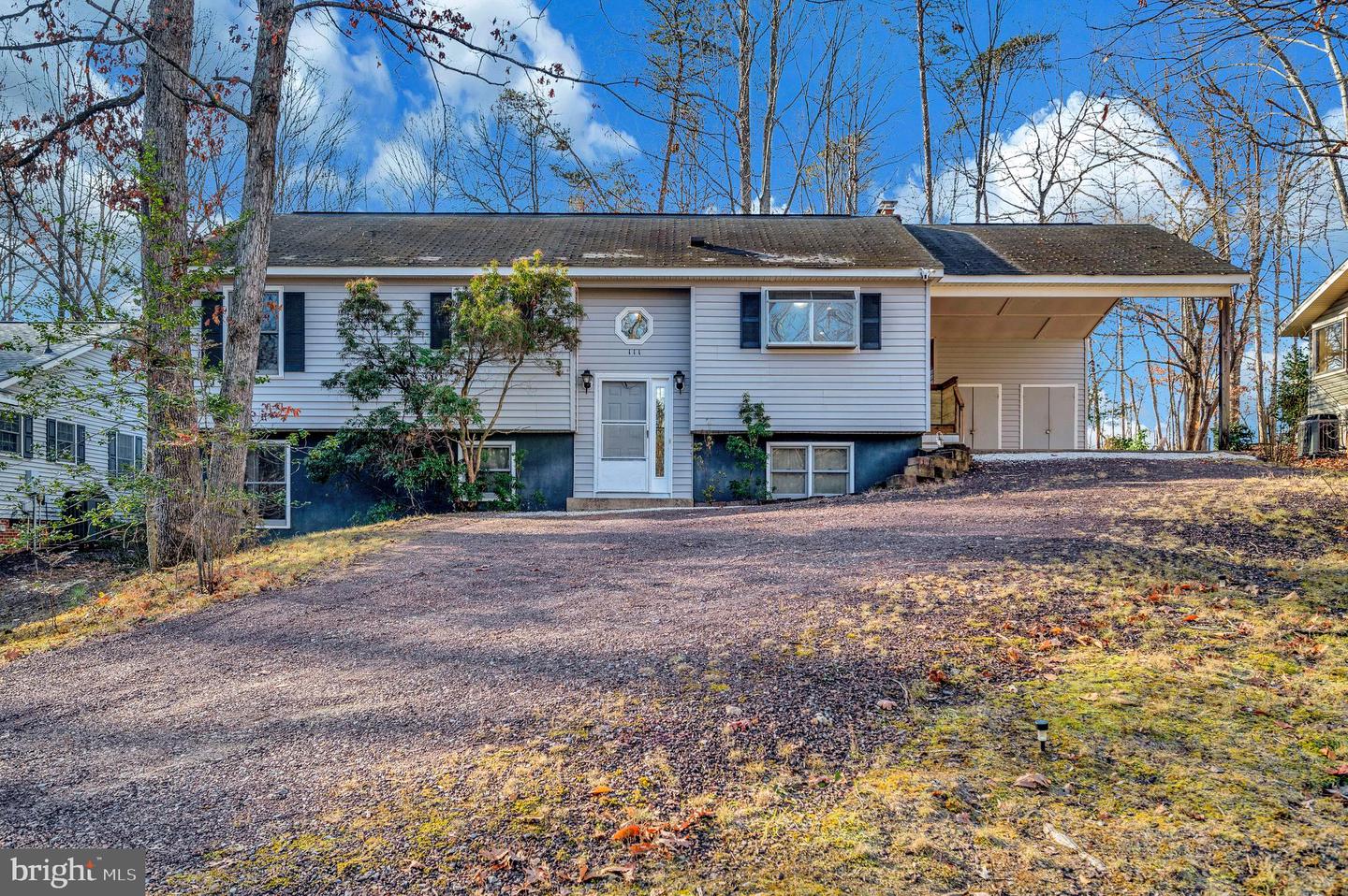 111 BIRCHSIDE CIR, LOCUST GROVE, Virginia 22508, 3 Bedrooms Bedrooms, 6 Rooms Rooms,3 BathroomsBathrooms,Residential,For sale,111 BIRCHSIDE CIR,VAOR2013004 MLS # VAOR2013004