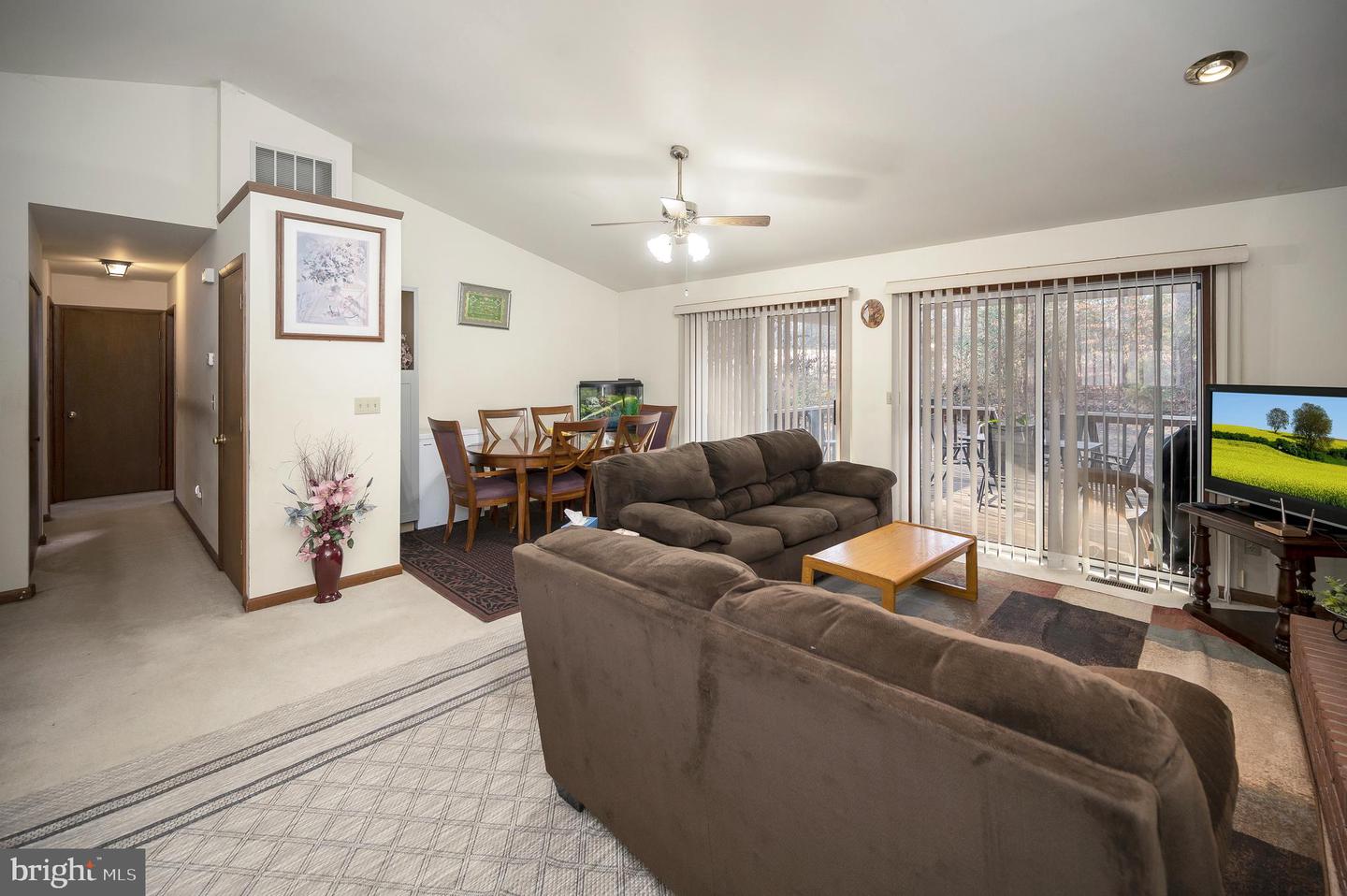 111 BIRCHSIDE CIR, LOCUST GROVE, Virginia 22508, 3 Bedrooms Bedrooms, 6 Rooms Rooms,3 BathroomsBathrooms,Residential,For sale,111 BIRCHSIDE CIR,VAOR2013004 MLS # VAOR2013004