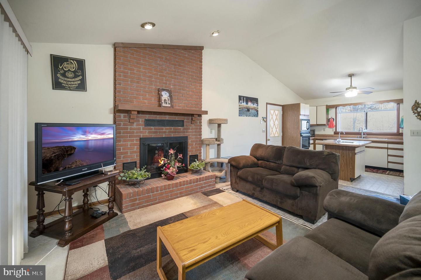 111 BIRCHSIDE CIR, LOCUST GROVE, Virginia 22508, 3 Bedrooms Bedrooms, 6 Rooms Rooms,3 BathroomsBathrooms,Residential,For sale,111 BIRCHSIDE CIR,VAOR2013004 MLS # VAOR2013004