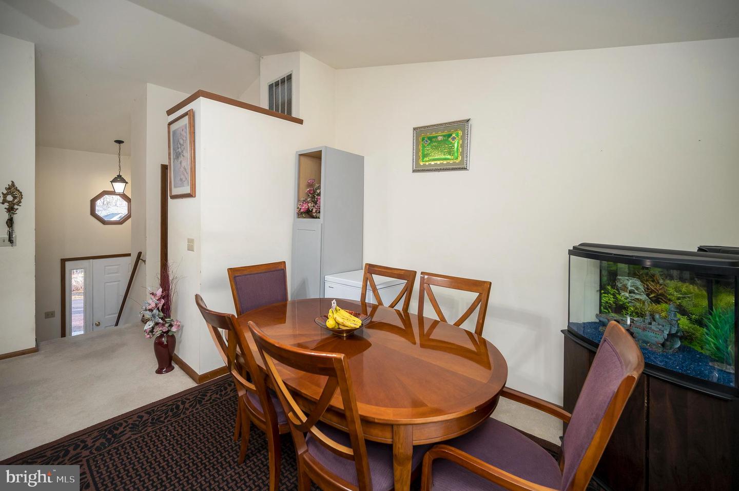 111 BIRCHSIDE CIR, LOCUST GROVE, Virginia 22508, 3 Bedrooms Bedrooms, 6 Rooms Rooms,3 BathroomsBathrooms,Residential,For sale,111 BIRCHSIDE CIR,VAOR2013004 MLS # VAOR2013004