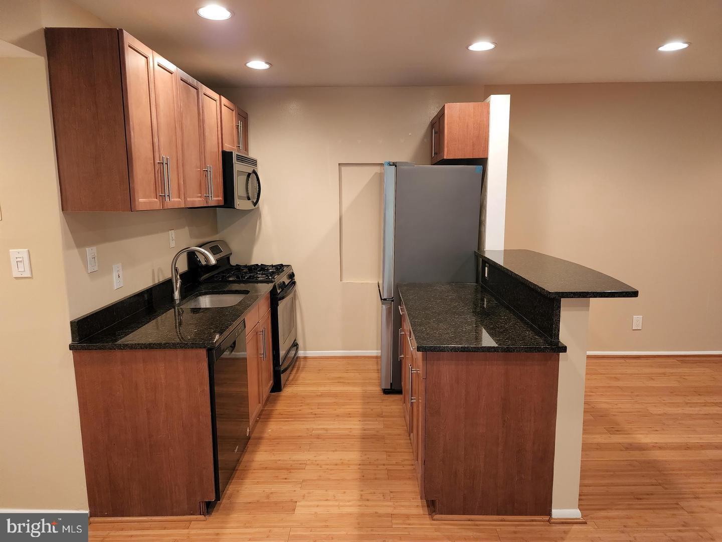 7723 DONNYBROOK CT #105, ANNANDALE, Virginia 22003, 1 Bedroom Bedrooms, 2 Rooms Rooms,1 BathroomBathrooms,Residential,For sale,7723 DONNYBROOK CT #105,VAFX2283150 MLS # VAFX2283150 7723 DONNYBROOK CT #105, ANNANDALE, Virginia 22003, 1 Bedroom Bedrooms, 2 Rooms Rooms,1 BathroomBathrooms,Residential,For sale,7723 DONNYBROOK CT #105,VAFX2283150 MLS # VAFX2283150