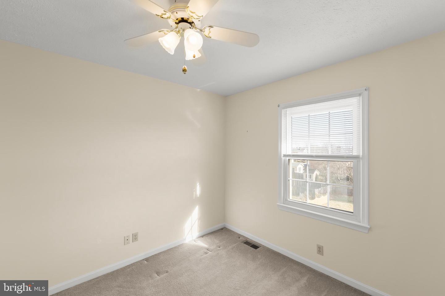 2116 STONELEIGH DR, WINCHESTER, Virginia 22601, 3 Bedrooms Bedrooms, ,2 BathroomsBathrooms,Residential,For sale,2116 STONELEIGH DR,VAWI2009626 MLS # VAWI2009626