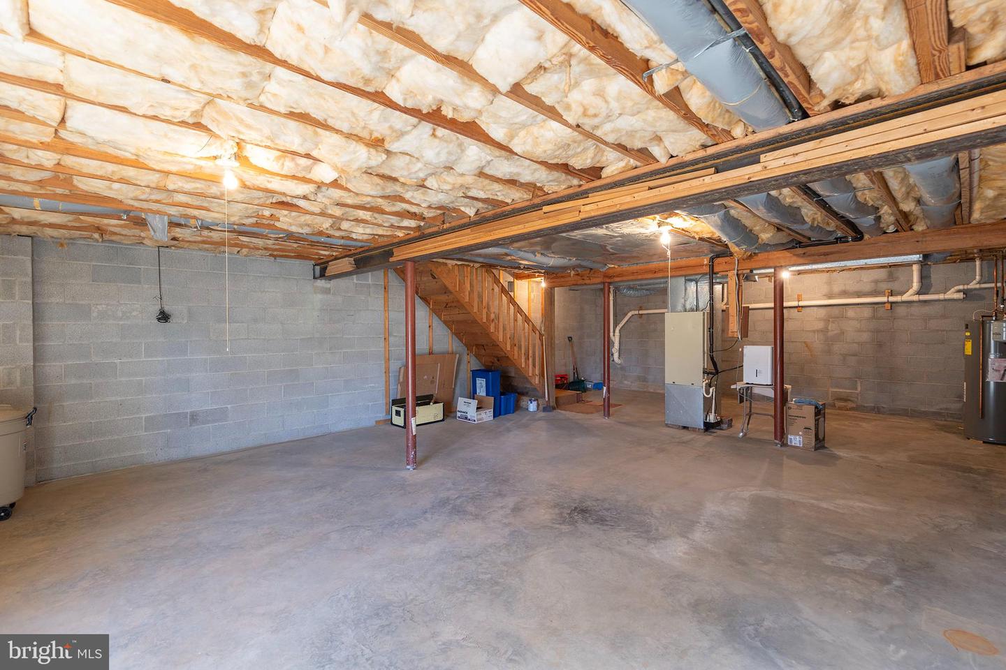 2116 STONELEIGH DR, WINCHESTER, Virginia 22601, 3 Bedrooms Bedrooms, ,2 BathroomsBathrooms,Residential,For sale,2116 STONELEIGH DR,VAWI2009626 MLS # VAWI2009626