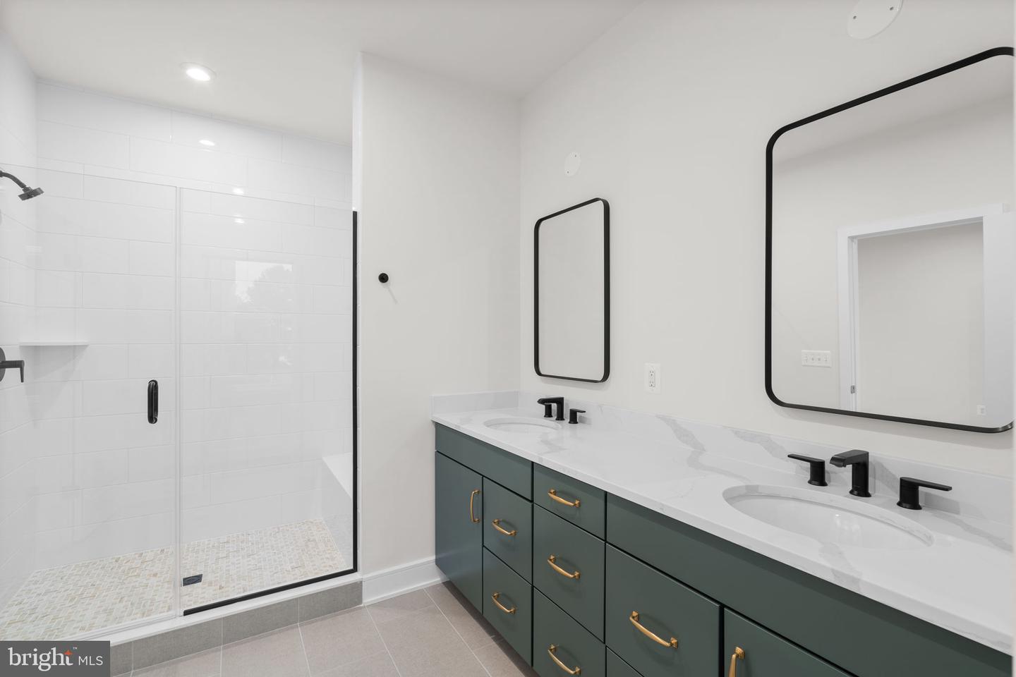 4253 MANOR DR, MARSHALL, Virginia 20115, 3 Bedrooms Bedrooms, ,3 BathroomsBathrooms,Residential,For sale,4253 MANOR DR,VAFQ2019972 MLS # VAFQ2019972