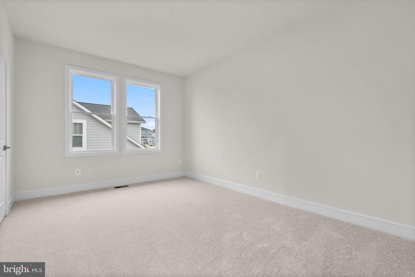 4253 MANOR DR, MARSHALL, Virginia 20115, 3 Bedrooms Bedrooms, ,3 BathroomsBathrooms,Residential,For sale,4253 MANOR DR,VAFQ2019972 MLS # VAFQ2019972