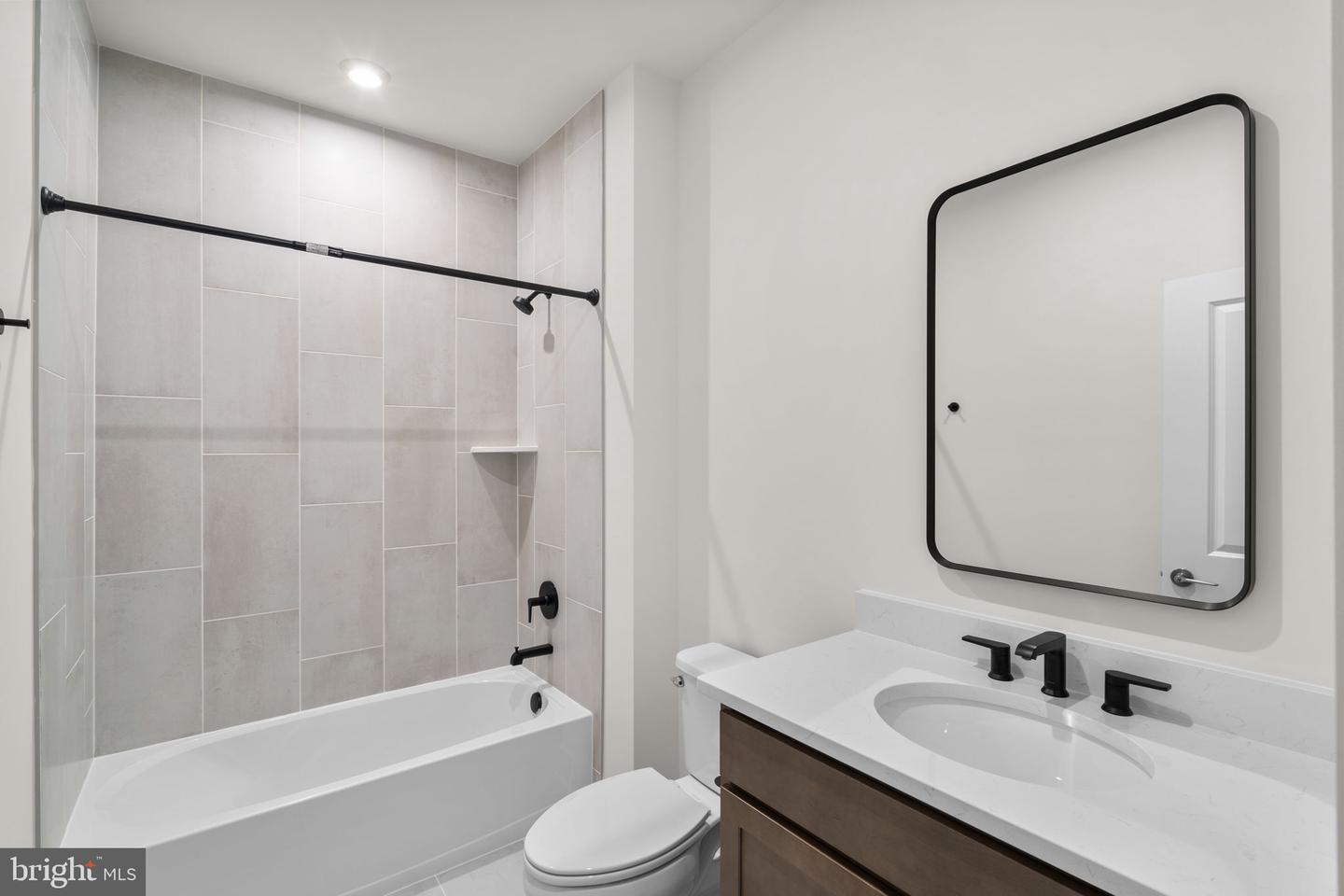 4253 MANOR DR, MARSHALL, Virginia 20115, 3 Bedrooms Bedrooms, ,3 BathroomsBathrooms,Residential,For sale,4253 MANOR DR,VAFQ2019972 MLS # VAFQ2019972