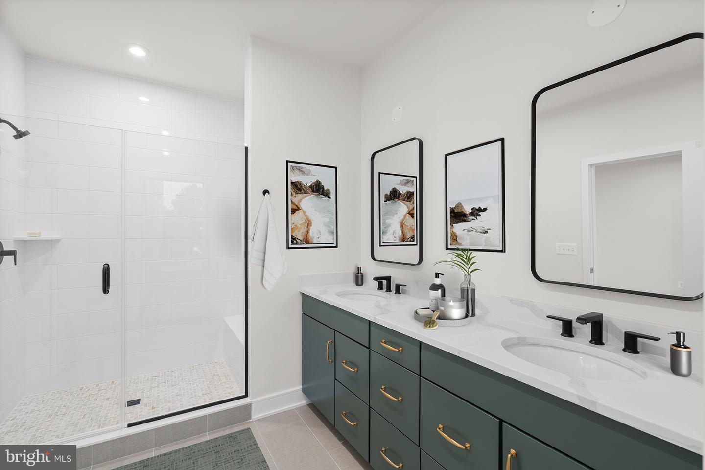 4253 MANOR DR, MARSHALL, Virginia 20115, 3 Bedrooms Bedrooms, ,3 BathroomsBathrooms,Residential,For sale,4253 MANOR DR,VAFQ2019972 MLS # VAFQ2019972