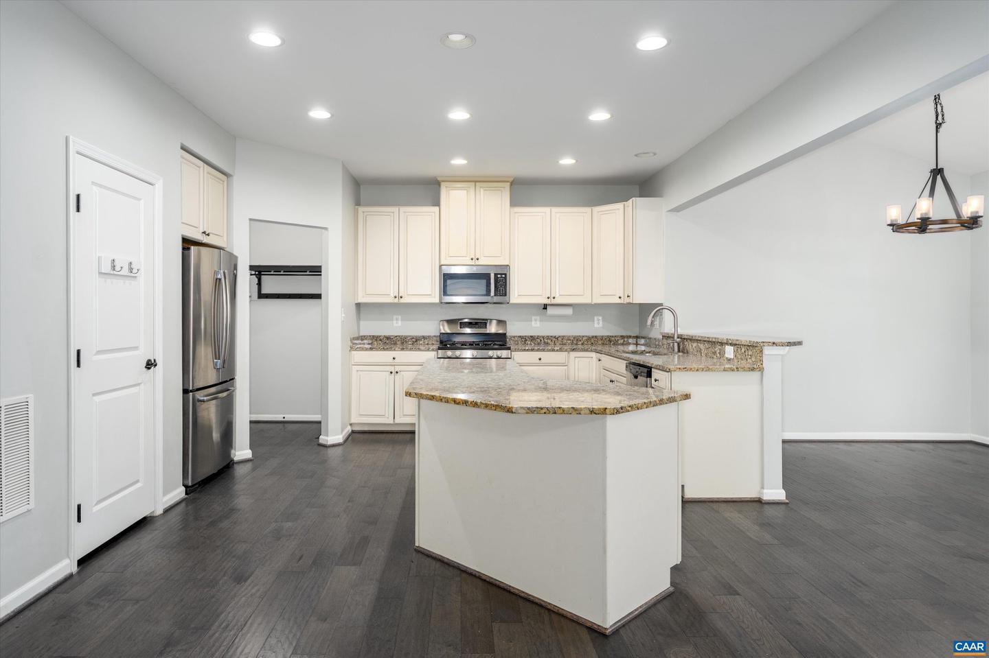 1578 BURGUNDY LN, CHARLOTTESVILLE, Virginia 22911, 4 Bedrooms Bedrooms, ,3 BathroomsBathrooms,Residential,For sale,1578 BURGUNDY LN,671980 MLS # 671980