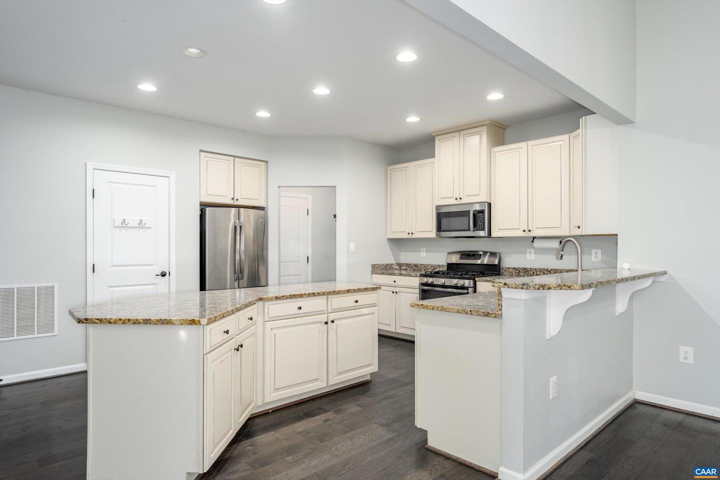 1578 BURGUNDY LN, CHARLOTTESVILLE, Virginia 22911, 4 Bedrooms Bedrooms, ,3 BathroomsBathrooms,Residential,For sale,1578 BURGUNDY LN,671980 MLS # 671980