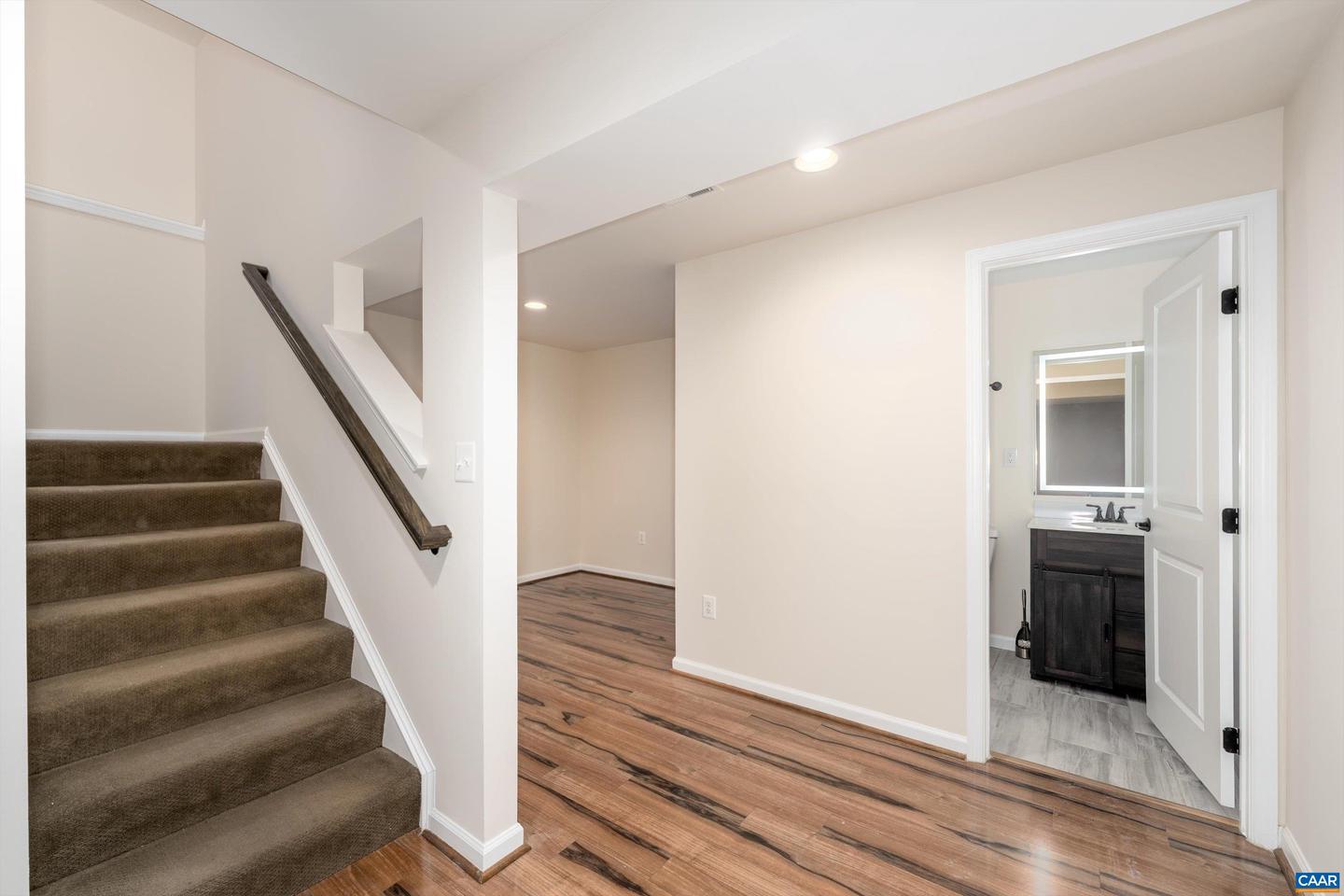 1578 BURGUNDY LN, CHARLOTTESVILLE, Virginia 22911, 4 Bedrooms Bedrooms, ,3 BathroomsBathrooms,Residential,For sale,1578 BURGUNDY LN,671980 MLS # 671980