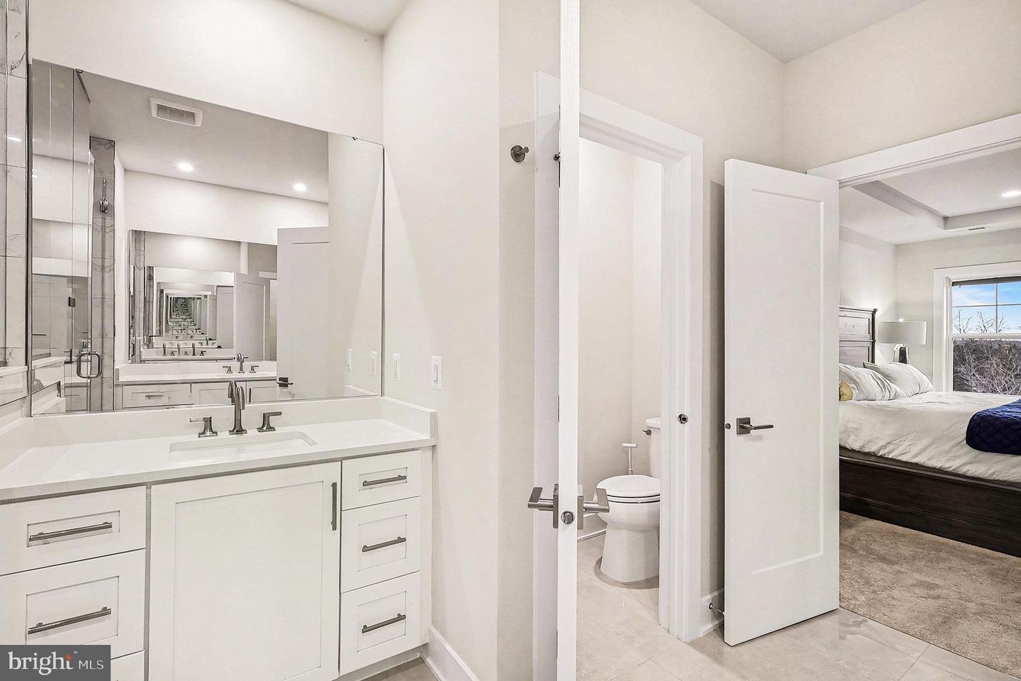 5513 VELTRI TER, HAYMARKET, Virginia 20169, 4 Bedrooms Bedrooms, ,3 BathroomsBathrooms,Residential,For sale,5513 VELTRI TER,VAPW2109498 MLS # VAPW2109498