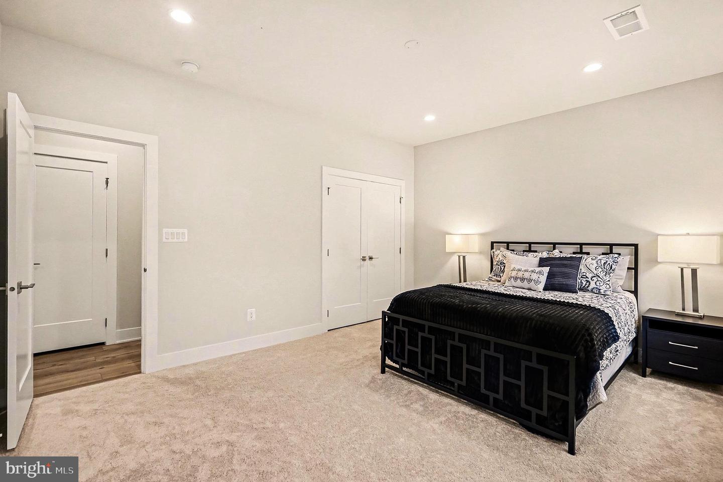 5513 VELTRI TER, HAYMARKET, Virginia 20169, 4 Bedrooms Bedrooms, ,3 BathroomsBathrooms,Residential,For sale,5513 VELTRI TER,VAPW2109498 MLS # VAPW2109498