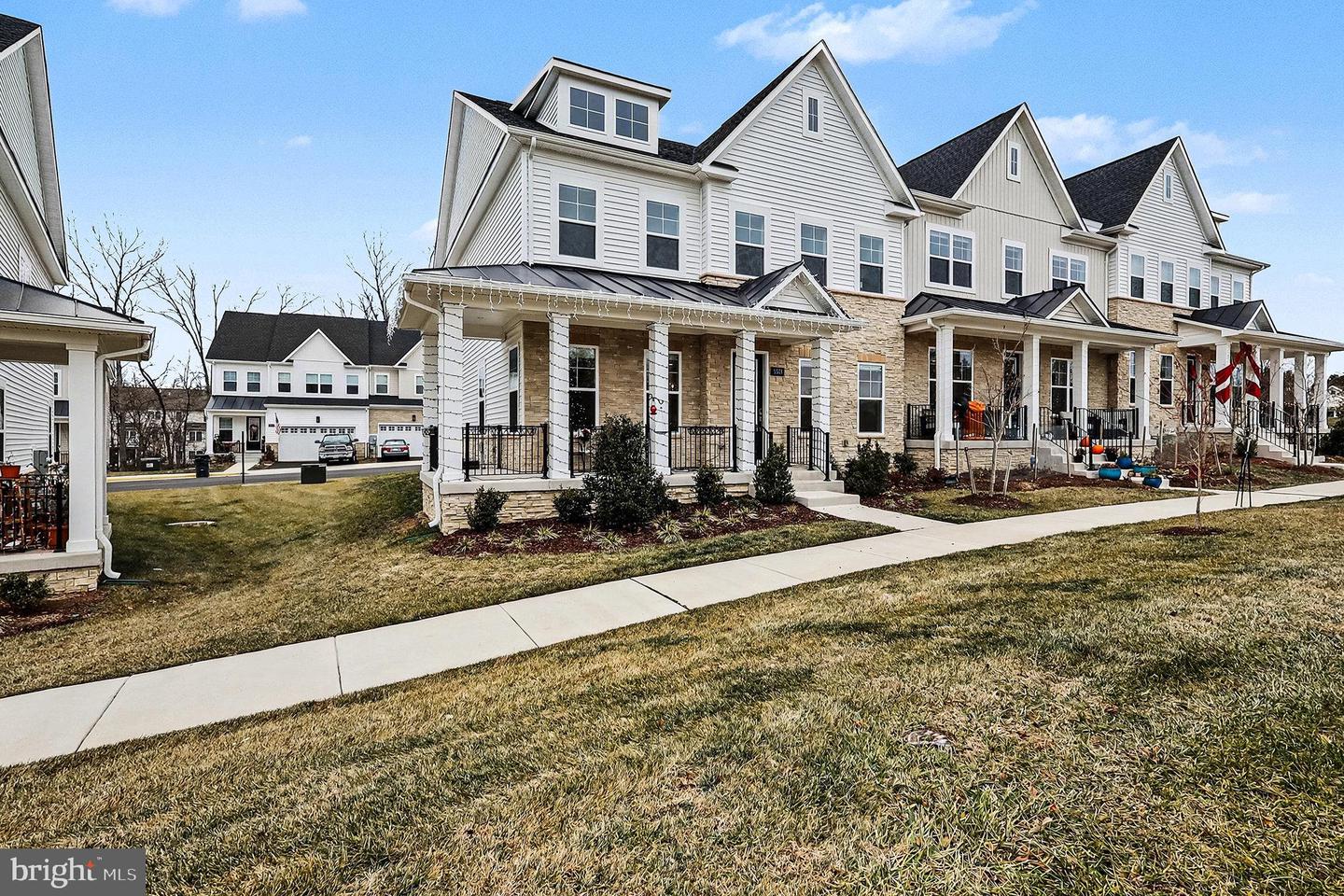 5513 VELTRI TER, HAYMARKET, Virginia 20169, 4 Bedrooms Bedrooms, ,3 BathroomsBathrooms,Residential,For sale,5513 VELTRI TER,VAPW2109498 MLS # VAPW2109498