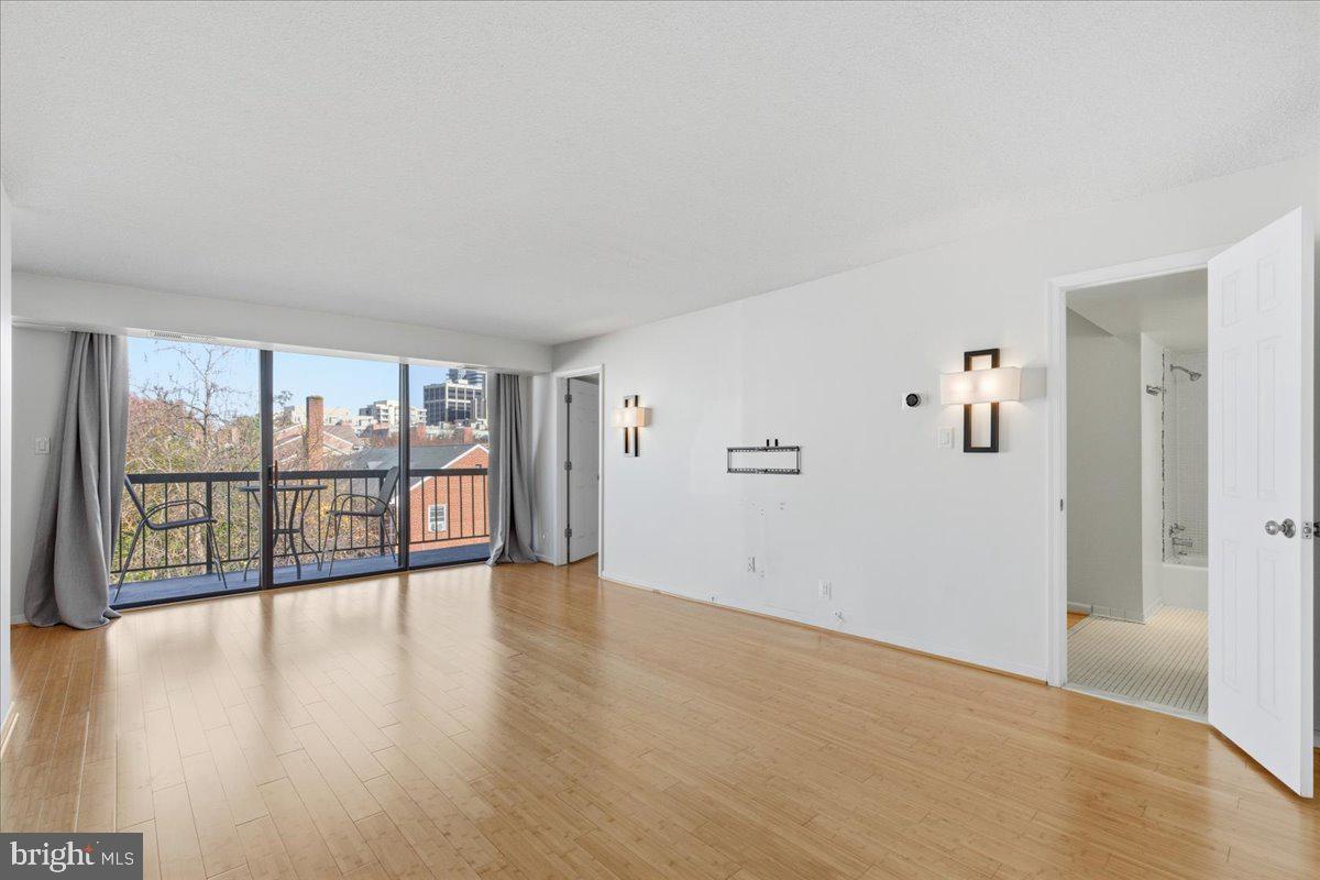 1401 N RHODES ST #503, ARLINGTON, Virginia 22209, 1 Bedroom Bedrooms, ,1 BathroomBathrooms,Residential,For sale,1401 N RHODES ST #503,VAAR2067108 MLS # VAAR2067108