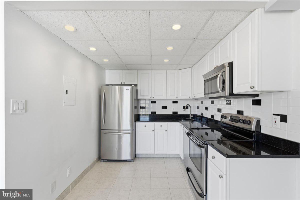 1401 N RHODES ST #503, ARLINGTON, Virginia 22209, 1 Bedroom Bedrooms, ,1 BathroomBathrooms,Residential,For sale,1401 N RHODES ST #503,VAAR2067108 MLS # VAAR2067108 1401 N RHODES ST #503, ARLINGTON, Virginia 22209, 1 Bedroom Bedrooms, ,1 BathroomBathrooms,Residential,For sale,1401 N RHODES ST #503,VAAR2067108 MLS # VAAR2067108