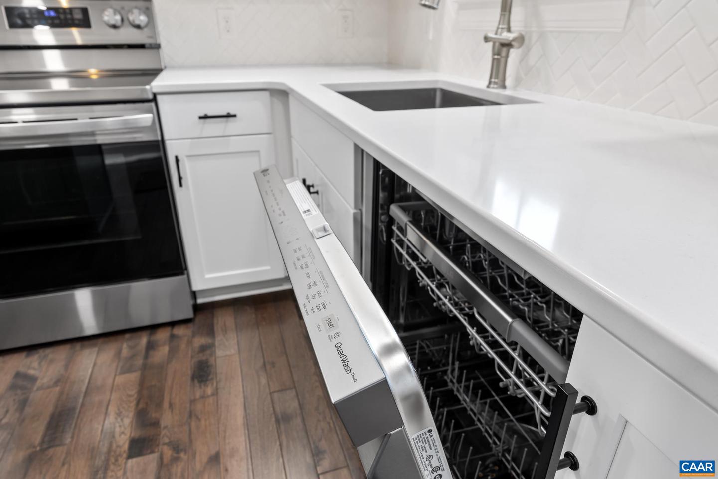 456 FUTURE OAK LN, EARLYSVILLE, Virginia 22963, 2 Bedrooms Bedrooms, ,2 BathroomsBathrooms,Residential,For sale,456 FUTURE OAK LN,672000 MLS # 672000