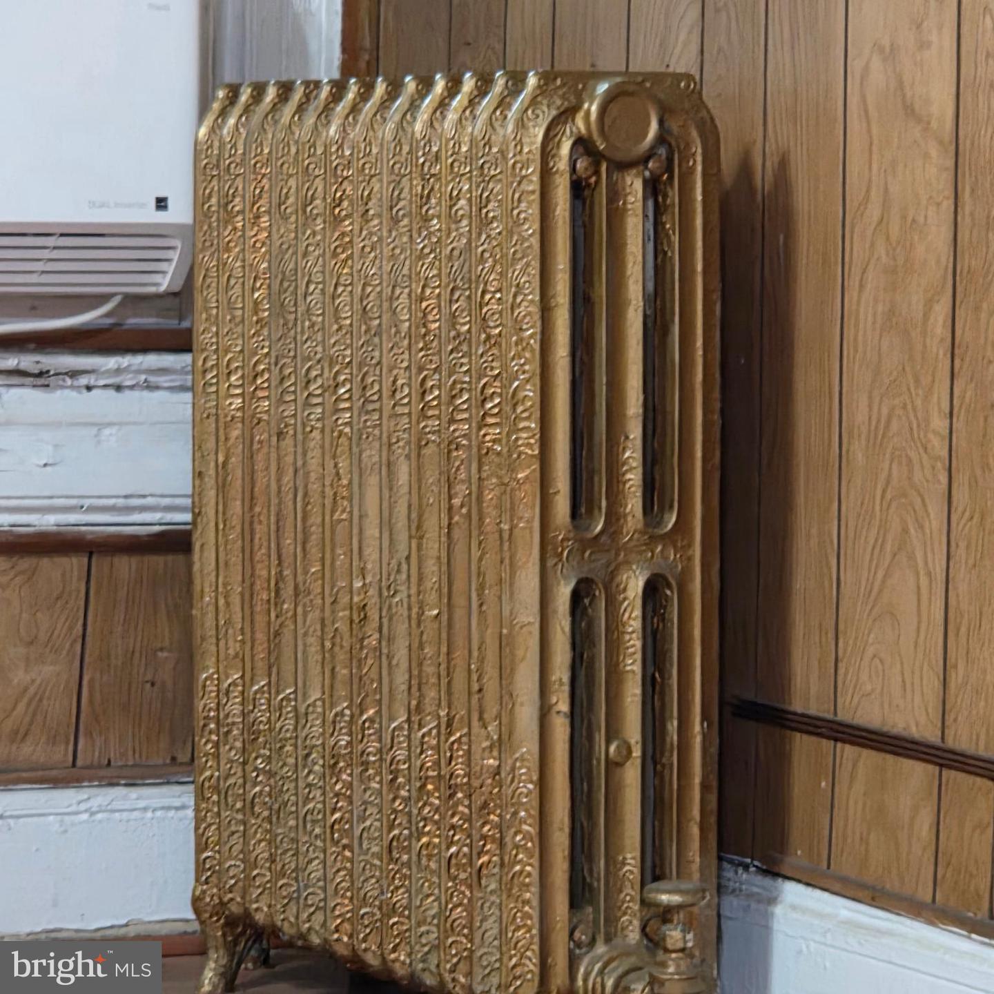 1320 A ST SE, WASHINGTON, District Of Columbia 20003, 3 Bedrooms Bedrooms, ,1 BathroomBathrooms,Residential,For sale,1320 A ST SE,DCDC2235740 MLS # DCDC2235740