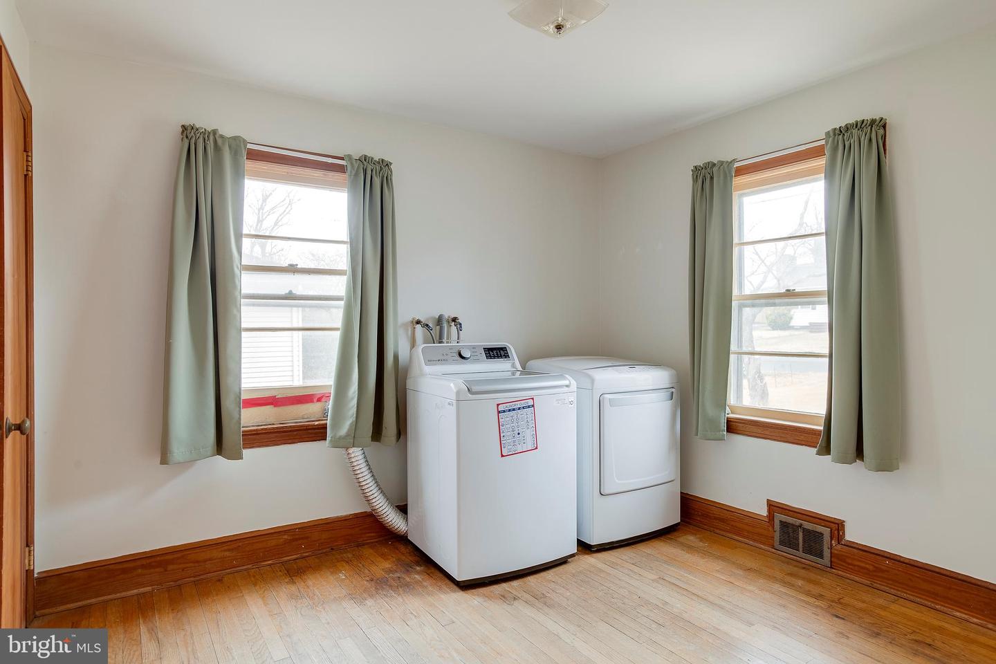 1109 LEE ST, CULPEPER, Virginia 22701, 3 Bedrooms Bedrooms, ,1 BathroomBathrooms,Residential,For sale,1109 LEE ST,VACU2012268 MLS # VACU2012268