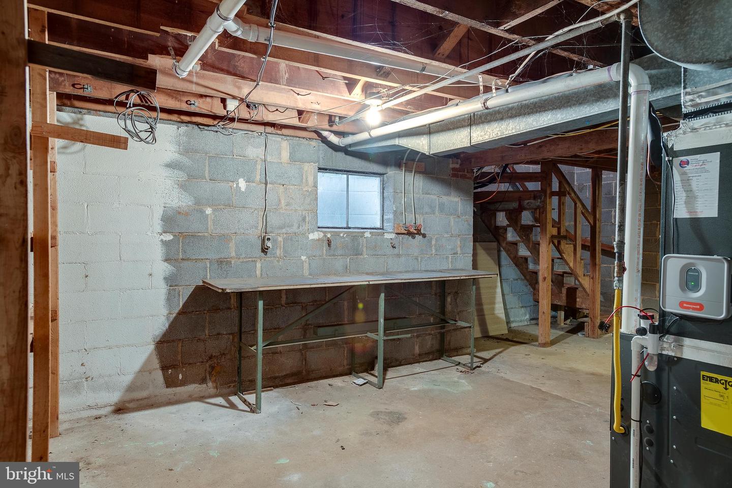 1109 LEE ST, CULPEPER, Virginia 22701, 3 Bedrooms Bedrooms, ,1 BathroomBathrooms,Residential,For sale,1109 LEE ST,VACU2012268 MLS # VACU2012268