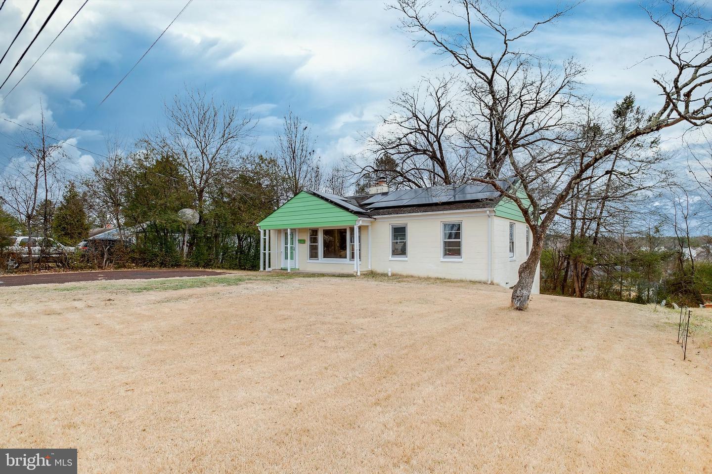 1109 LEE ST, CULPEPER, Virginia 22701, 3 Bedrooms Bedrooms, ,1 BathroomBathrooms,Residential,For sale,1109 LEE ST,VACU2012268 MLS # VACU2012268