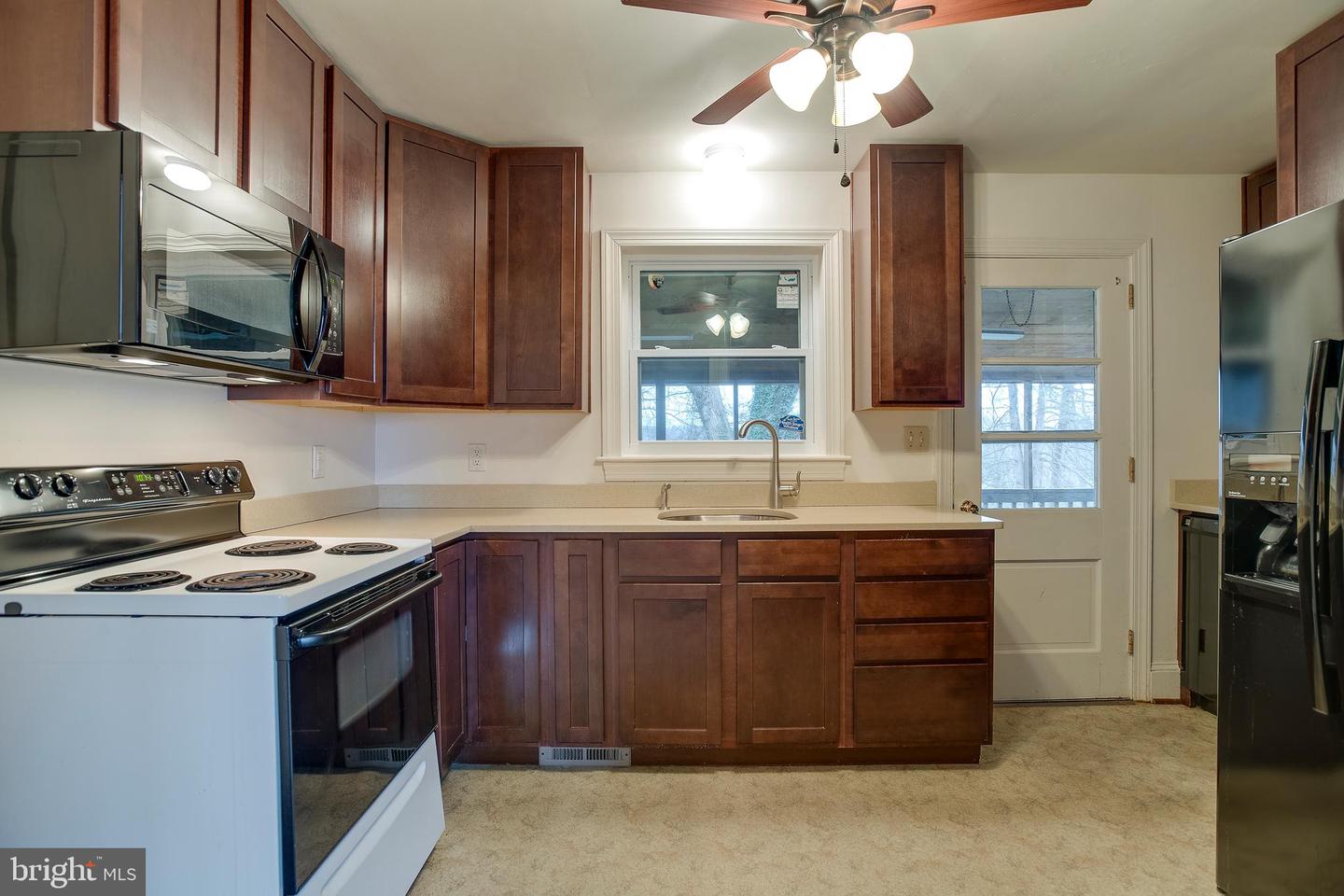 1109 LEE ST, CULPEPER, Virginia 22701, 3 Bedrooms Bedrooms, ,1 BathroomBathrooms,Residential,For sale,1109 LEE ST,VACU2012268 MLS # VACU2012268