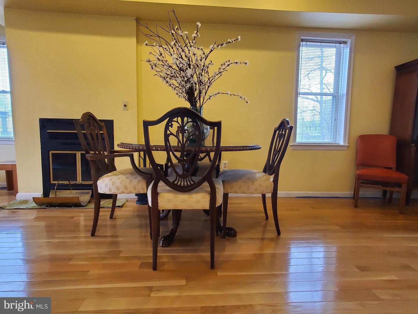 1419 D ST NE, WASHINGTON, District Of Columbia 20002, 3 Bedrooms Bedrooms, ,2 BathroomsBathrooms,Residential,For sale,1419 D ST NE,DCDC2235748 MLS # DCDC2235748