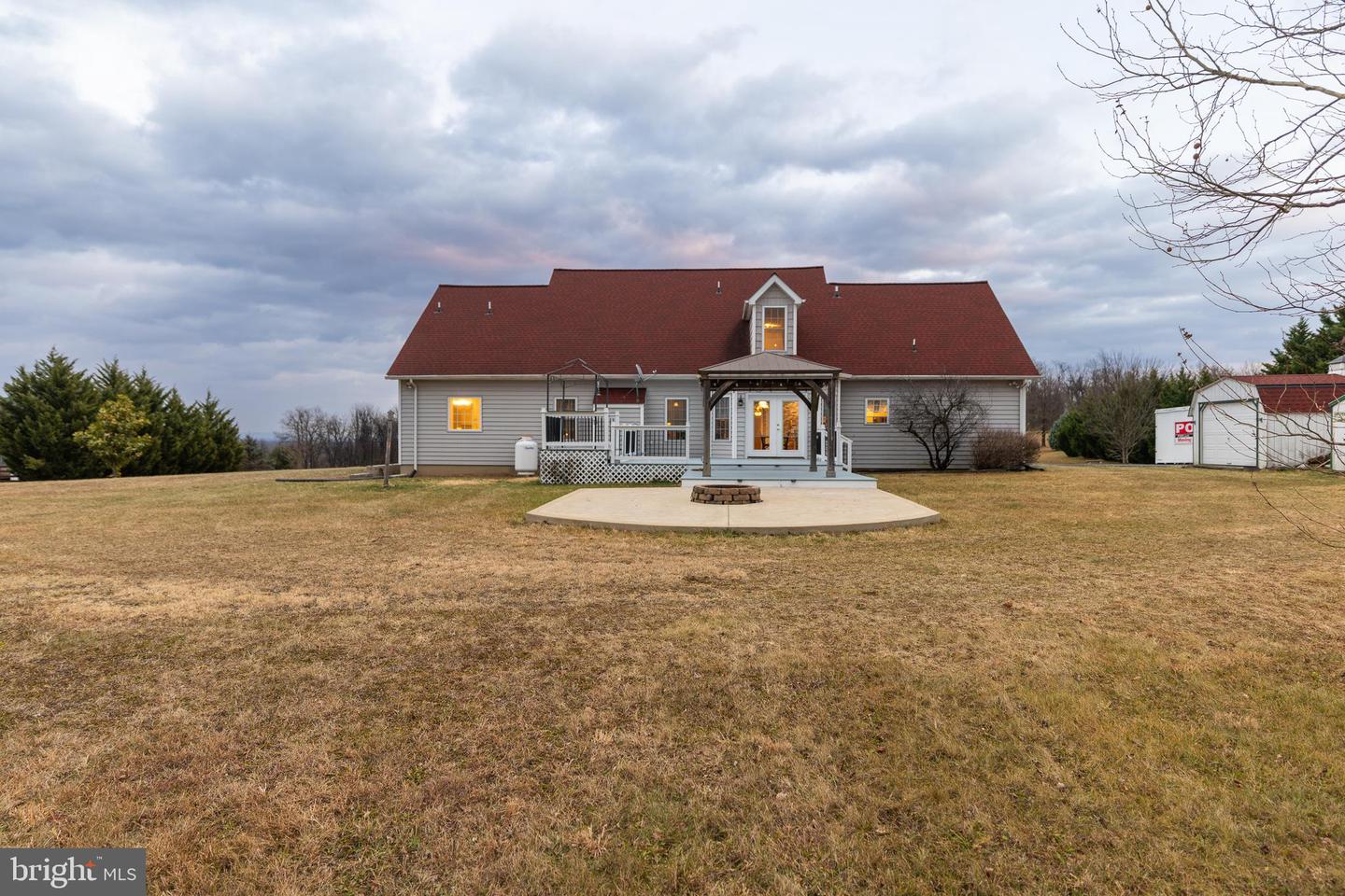 3915 APPLE PIE RIDGE RD, WINCHESTER, Virginia 22603, 5 Bedrooms Bedrooms, ,3 BathroomsBathrooms,Residential,For sale,3915 APPLE PIE RIDGE RD,VAFV2038588 MLS # VAFV2038588