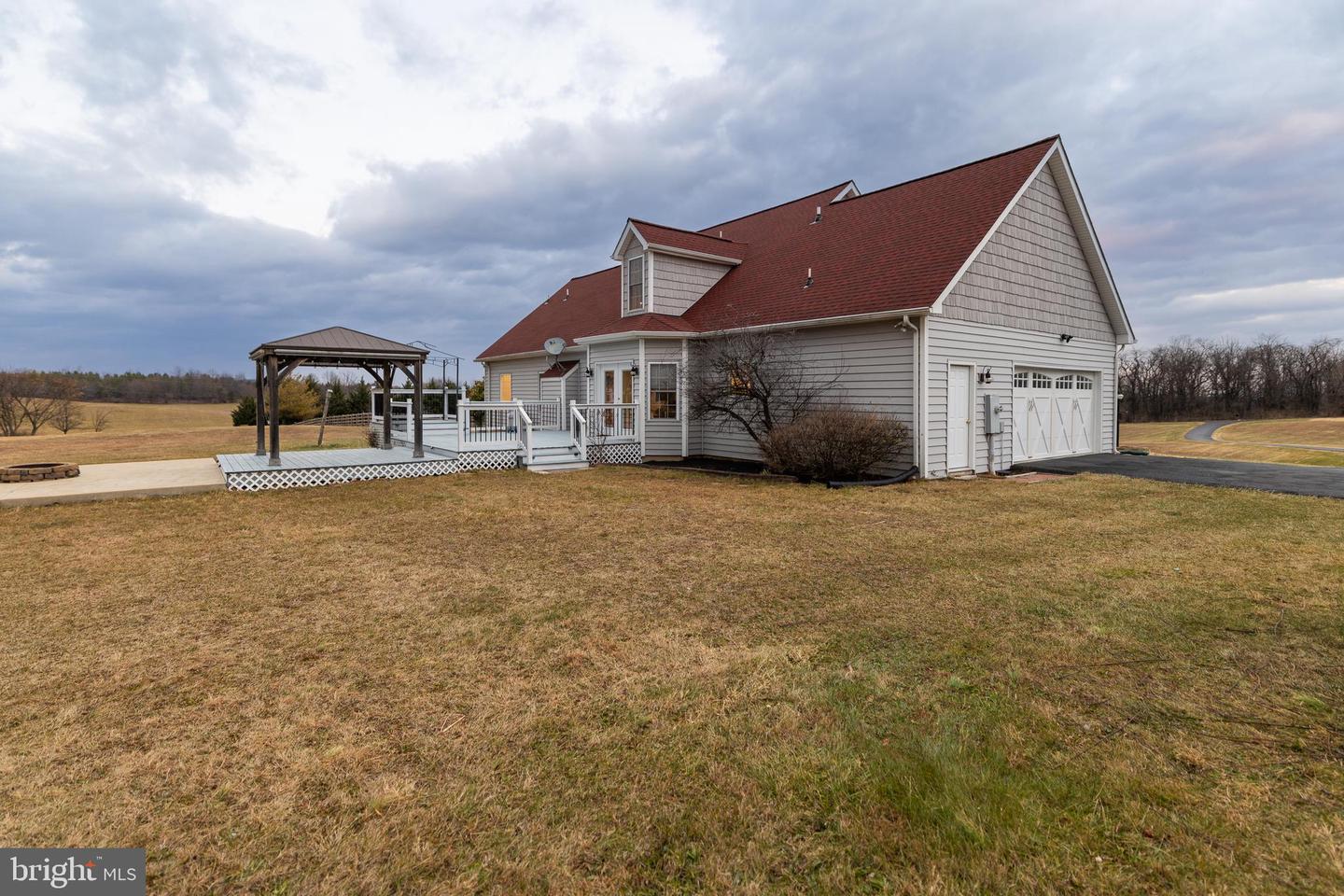 3915 APPLE PIE RIDGE RD, WINCHESTER, Virginia 22603, 5 Bedrooms Bedrooms, ,3 BathroomsBathrooms,Residential,For sale,3915 APPLE PIE RIDGE RD,VAFV2038588 MLS # VAFV2038588