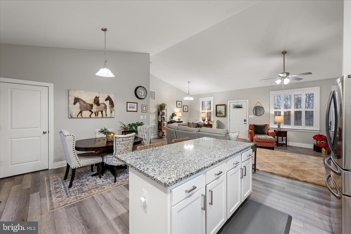 103 QUAIL CT, CROSS JUNCTION, Virginia 22625, 3 Bedrooms Bedrooms, ,2 BathroomsBathrooms,Residential,For sale,103 QUAIL CT,VAFV2038592 MLS # VAFV2038592